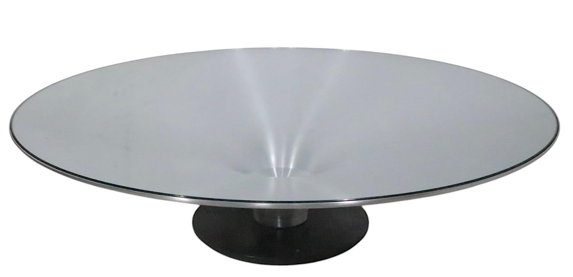 Post Modern Ovni Up Coffee Table designed by Vincenzo Maiolino for Roche Bobois 5