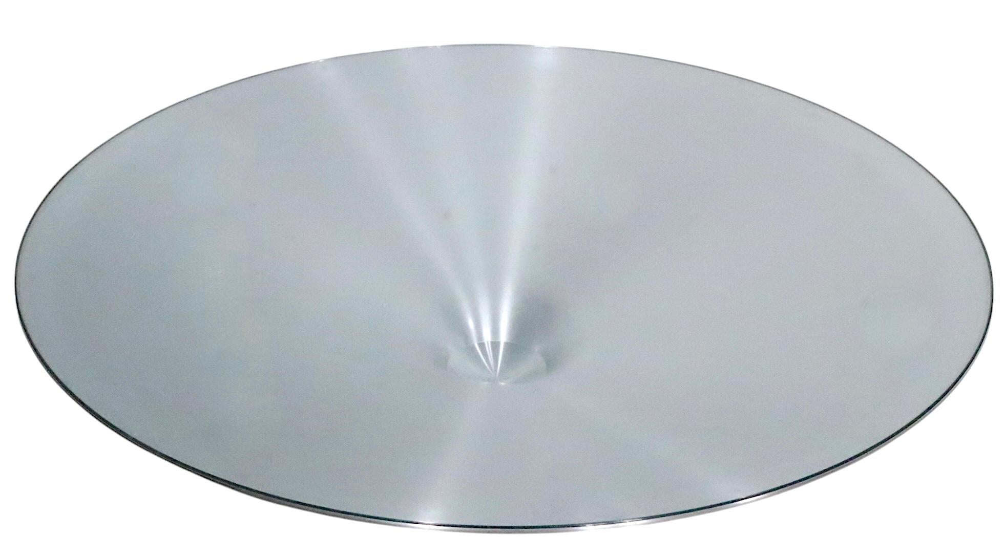 Post-Modern Post Modern Ovni Up Coffee Table designed by Vincenzo Maiolino for Roche Bobois
