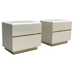 Vintage Post-Modern Pair of Cream and Brass Lacquer 1980s Nightstands