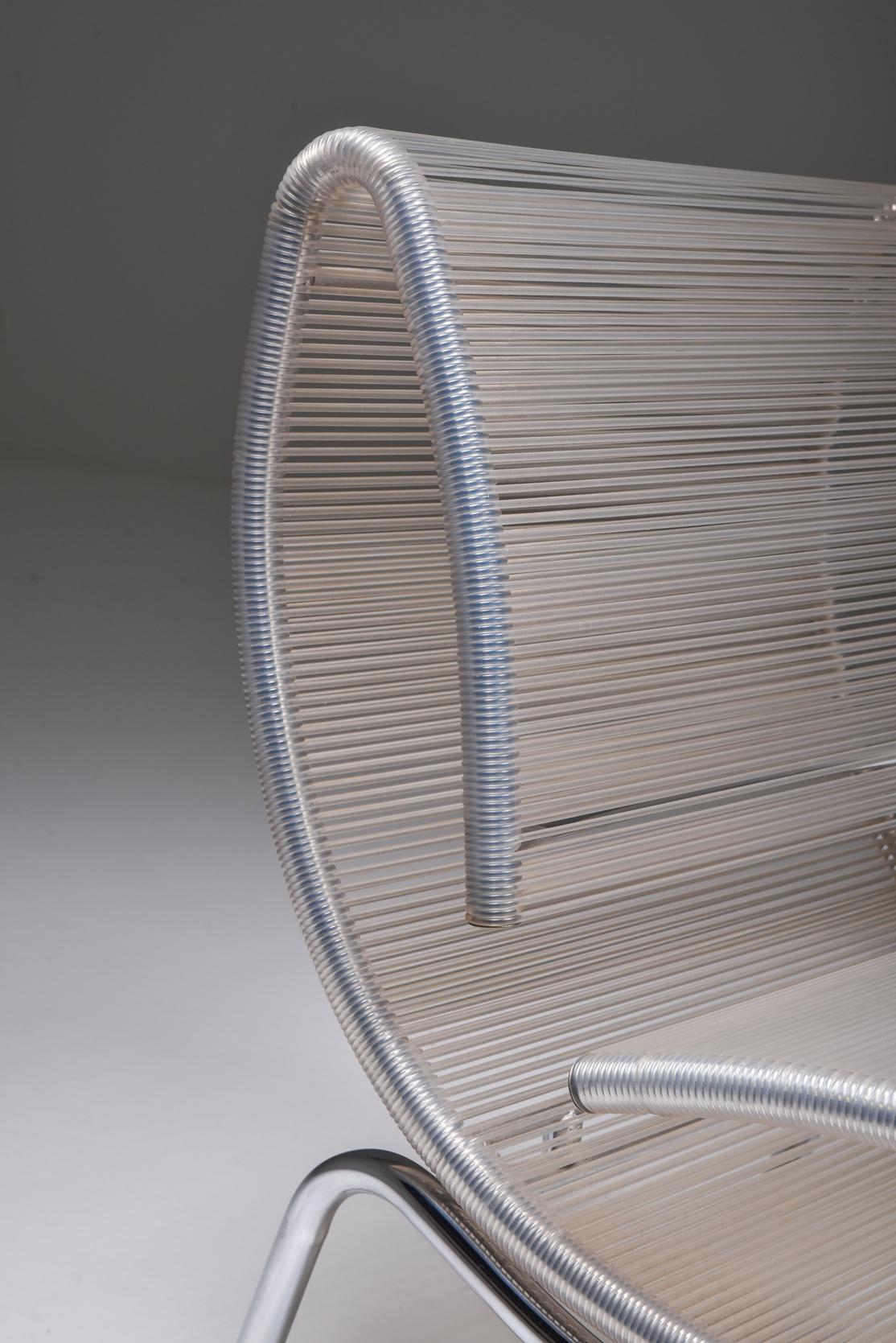 Paire de fauteuils postmodernes en chrome et fil de plastique, années 1960 en vente 8