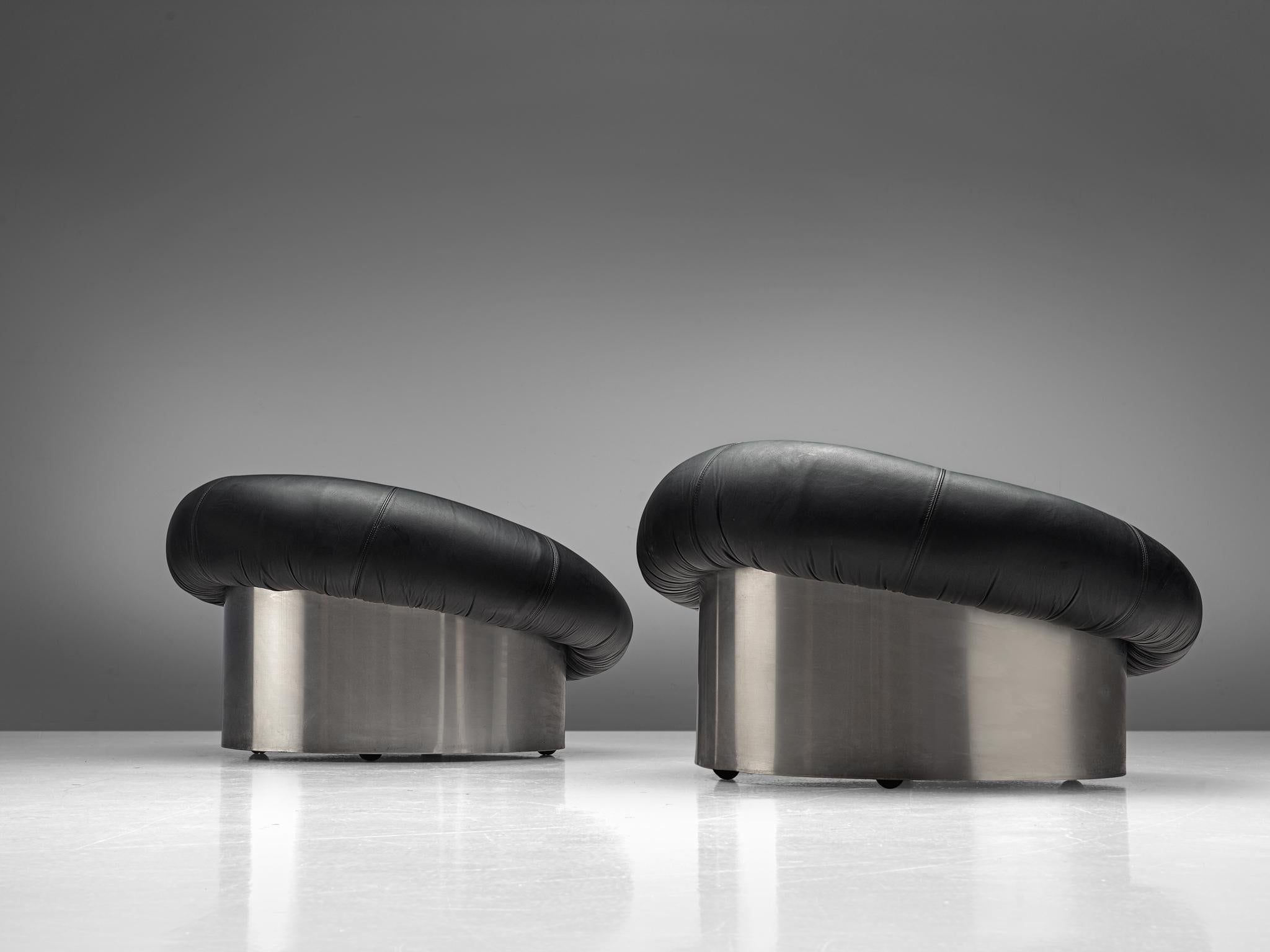 Italian Postmodern Pair of Lounge Chairs Attributed to Willy Rizzo