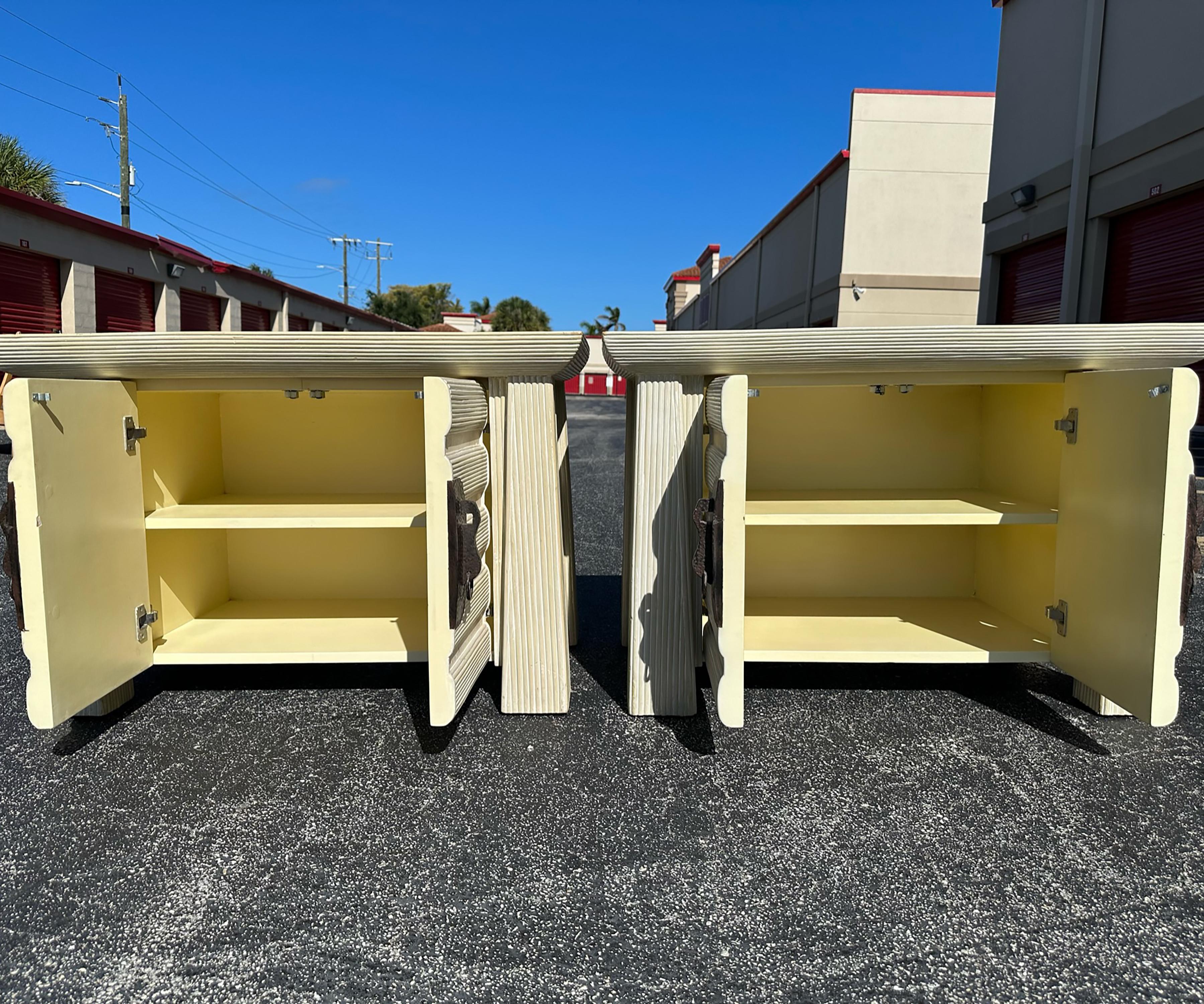 20th Century Post Modern Pair of Pencil Reed & Travertine Pagoda Commodes For Sale