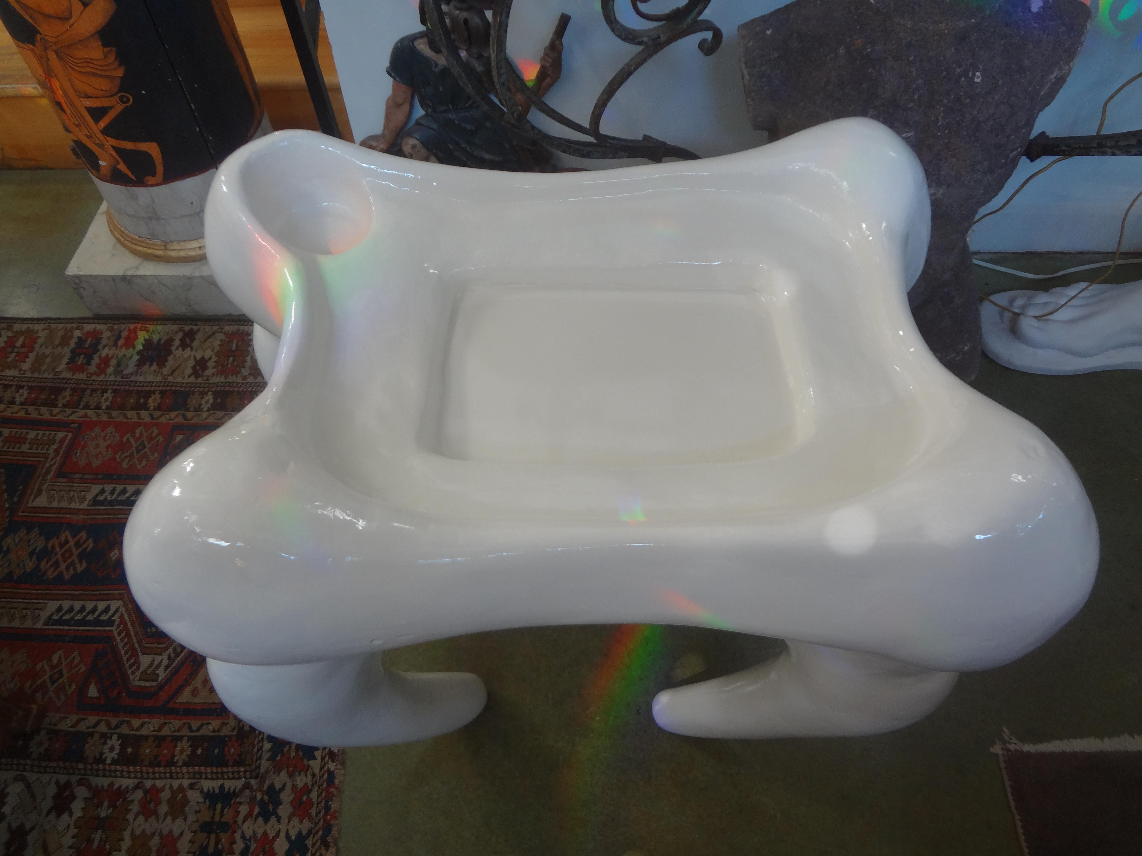 Post-Modern Postmodern Plaster Table in the Shape of a Molar For Sale