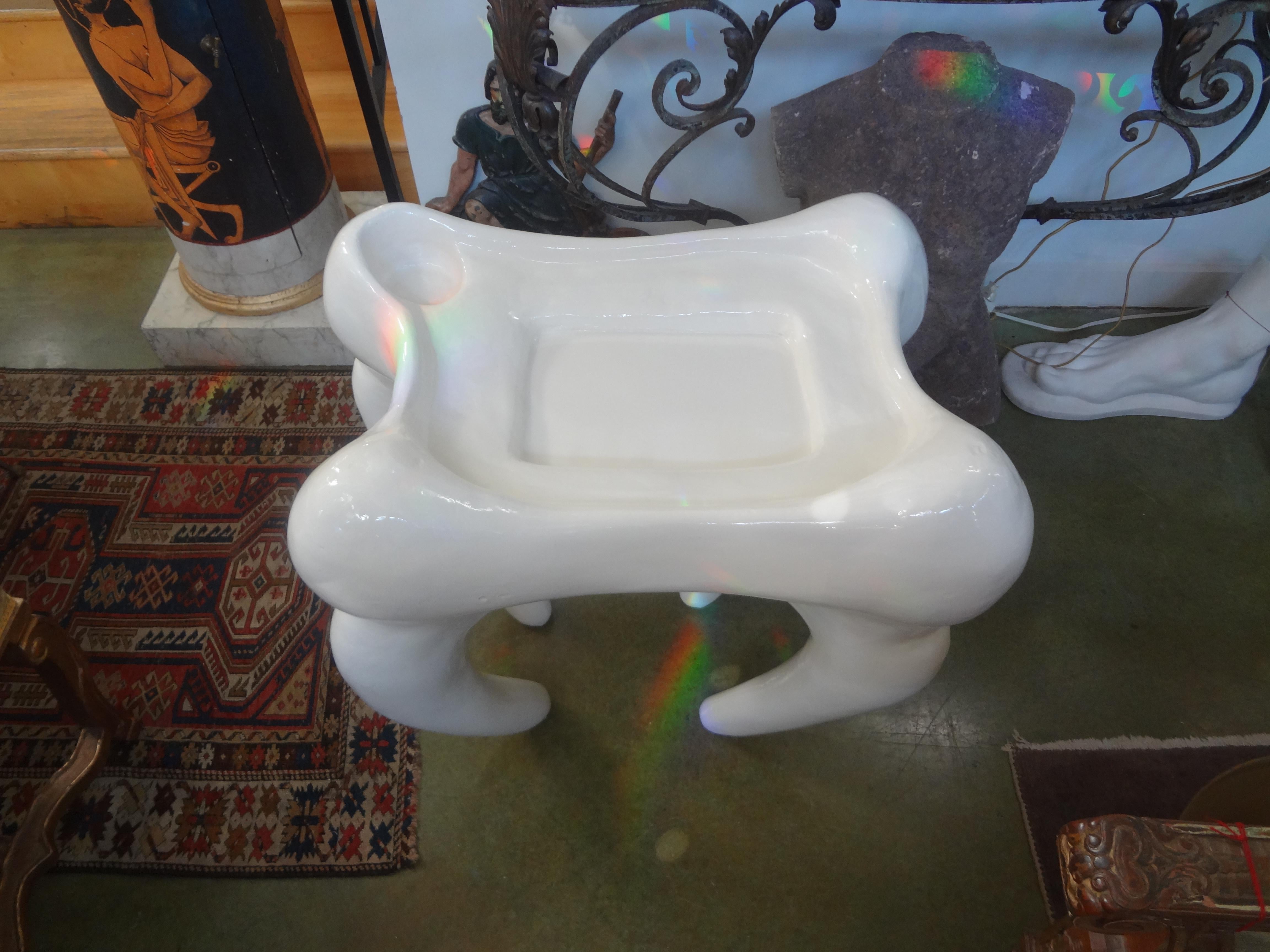 Postmodern Plaster Table in the Shape of a Molar For Sale 3