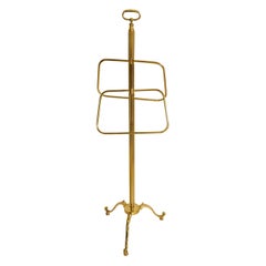 Porte- Valet post-moderne en laiton poli, Italie, 1970
