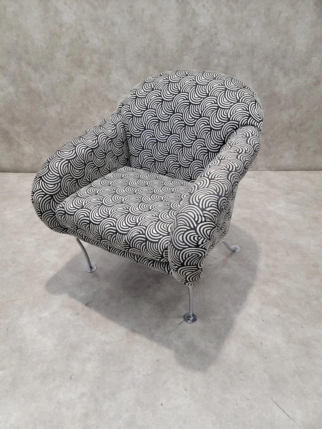 Chaise d'appoint Pull Up de Thayer Coggin, tapissée d'origine Bon état - En vente à Chicago, IL