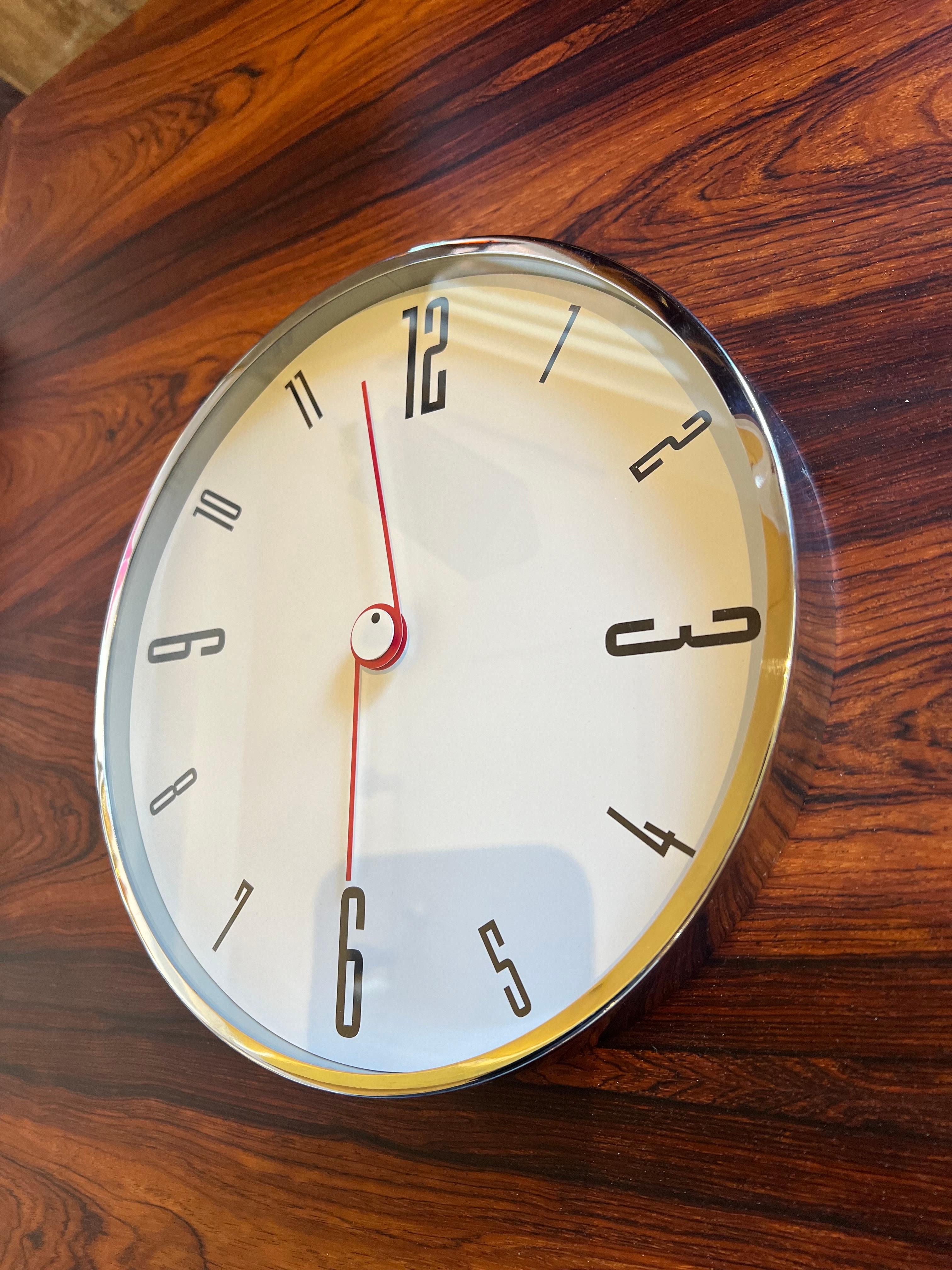 Post-Modern Post Modern Rare Wall Clock Chrome Plated Frame & Glass  For Sale