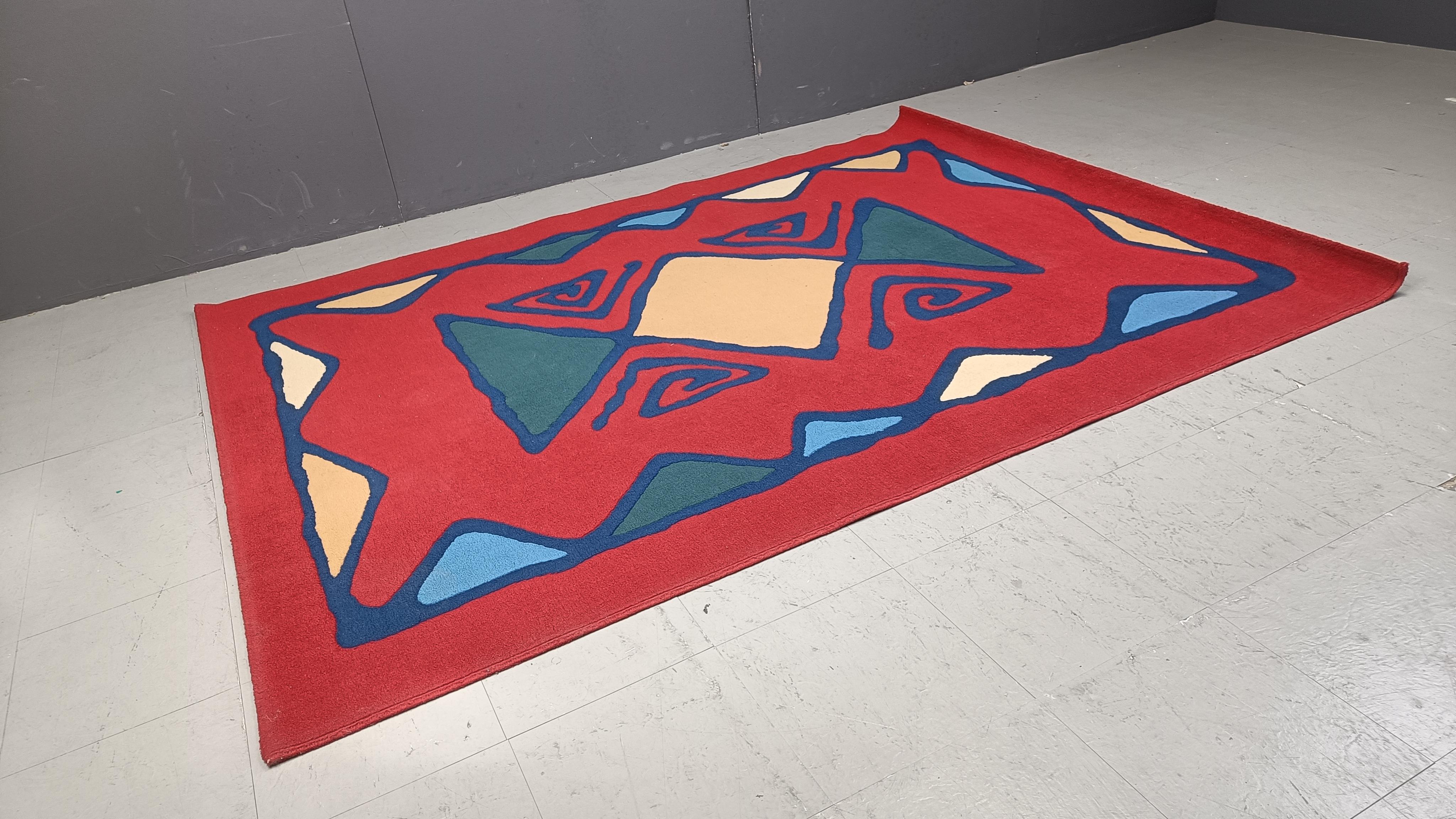 Post modern rug, 1980s In Excellent Condition For Sale In Leuven, Vlaams Gewest