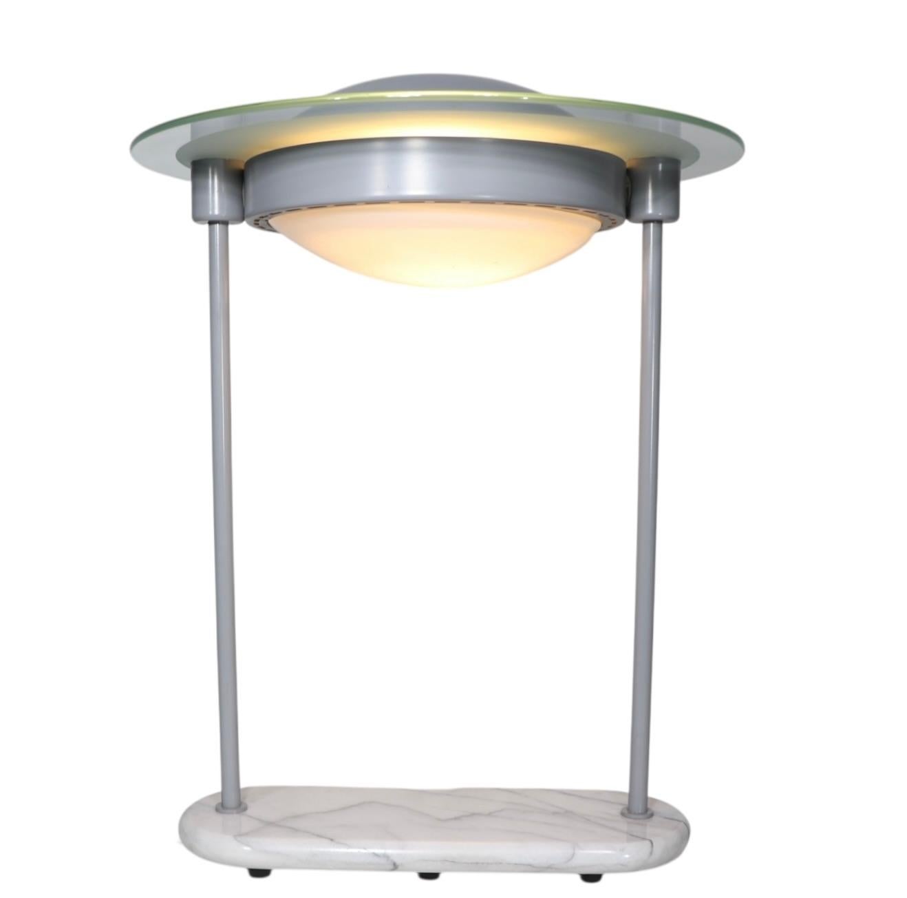 Lampada da scrivania postmoderna Saturn di Sonneman del 1980 circa in vendita 9