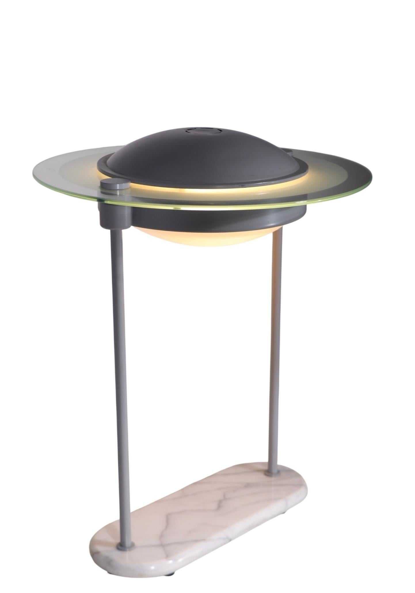 Lampada da scrivania postmoderna Saturn di Sonneman del 1980 circa in vendita 1
