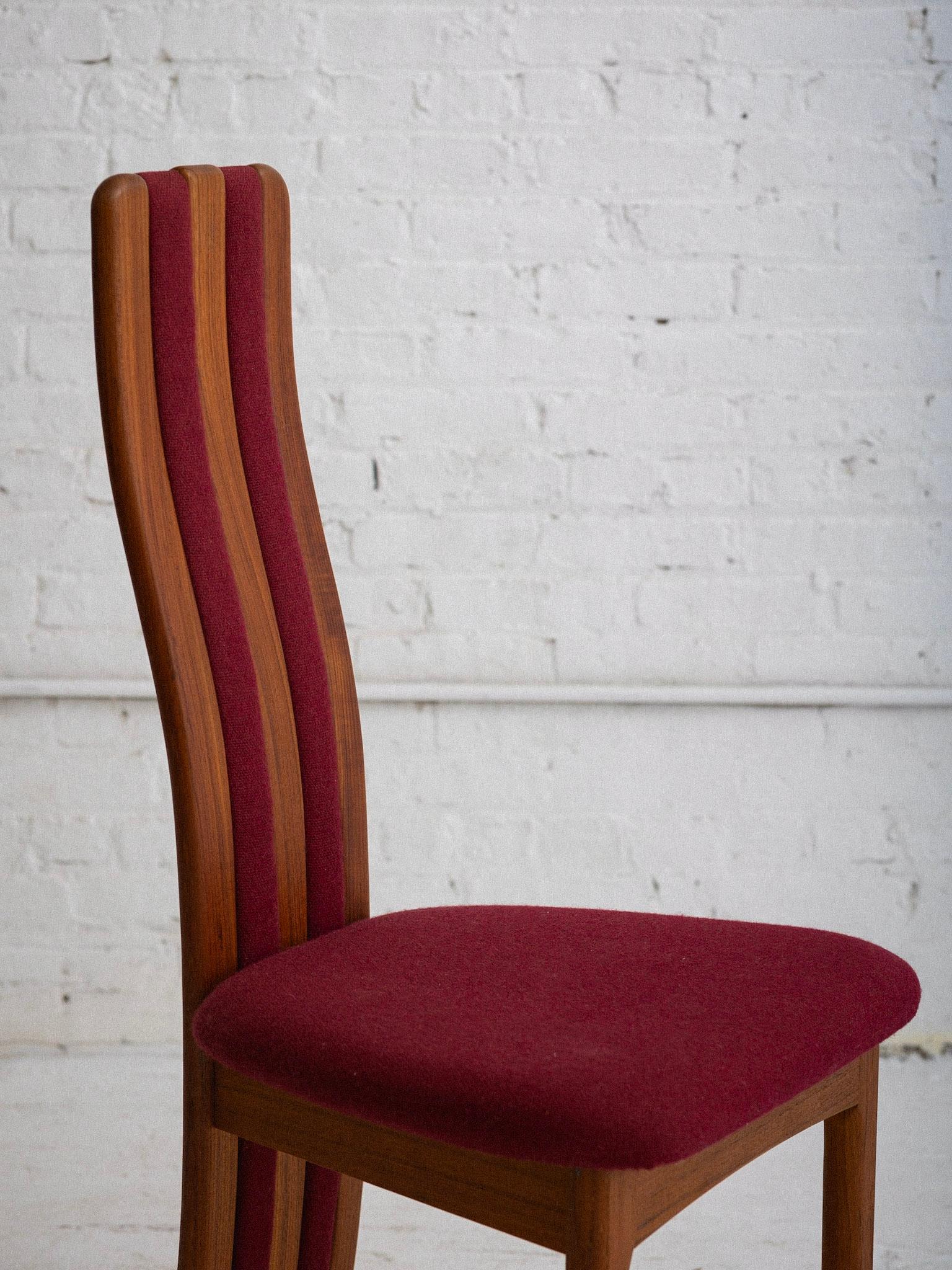 Post Modern Sculpted Teak Dining Chairs by Benny Linden - a Set of 6 In Good Condition In Brooklyn, NY