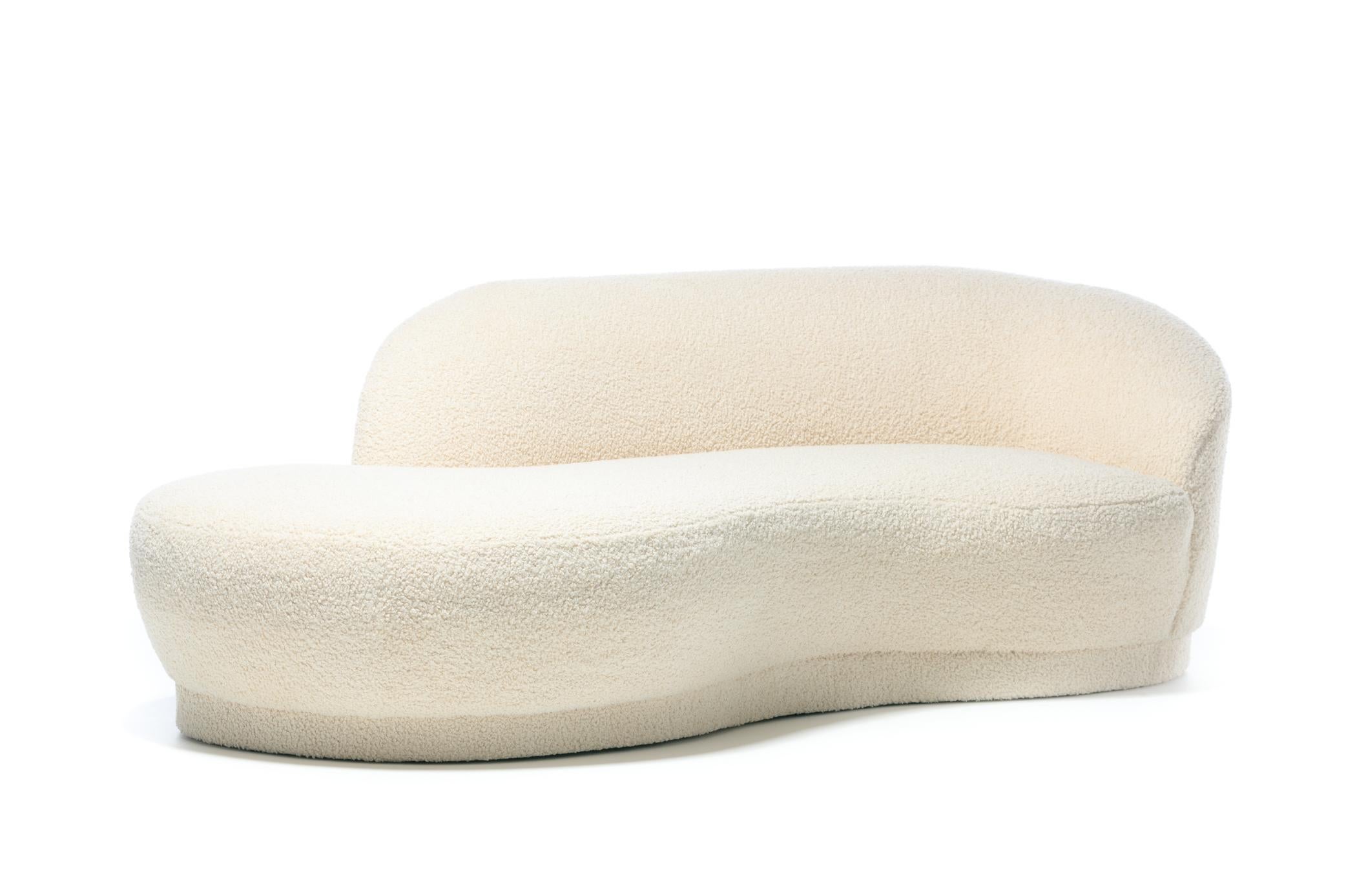 Late 20th Century Post Modern Sculptural Cloud Sofa Newly Upholstered in Soft Ivory White Bouclé