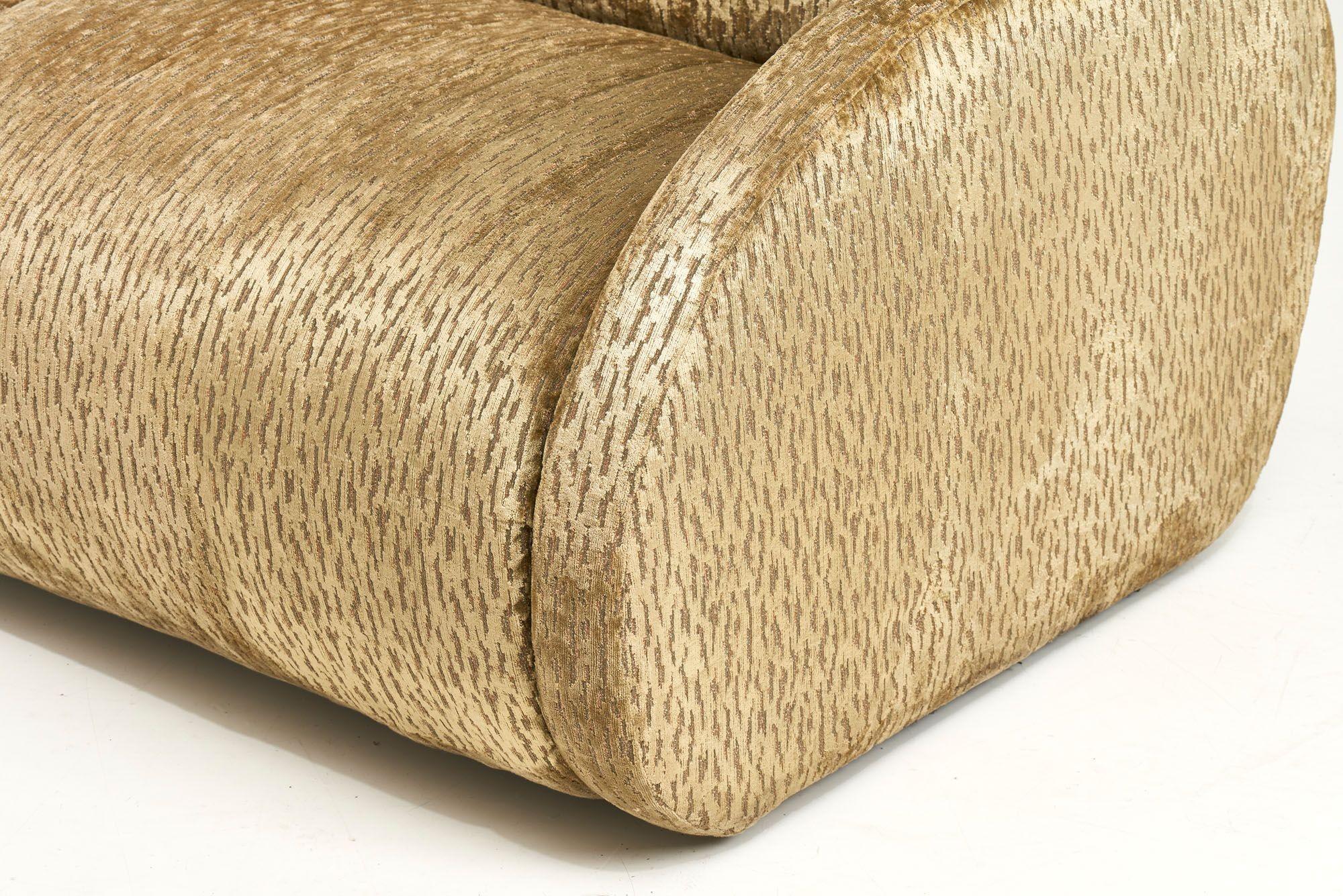 Tissu d'ameublement Canapé sculptural post-moderne en vente