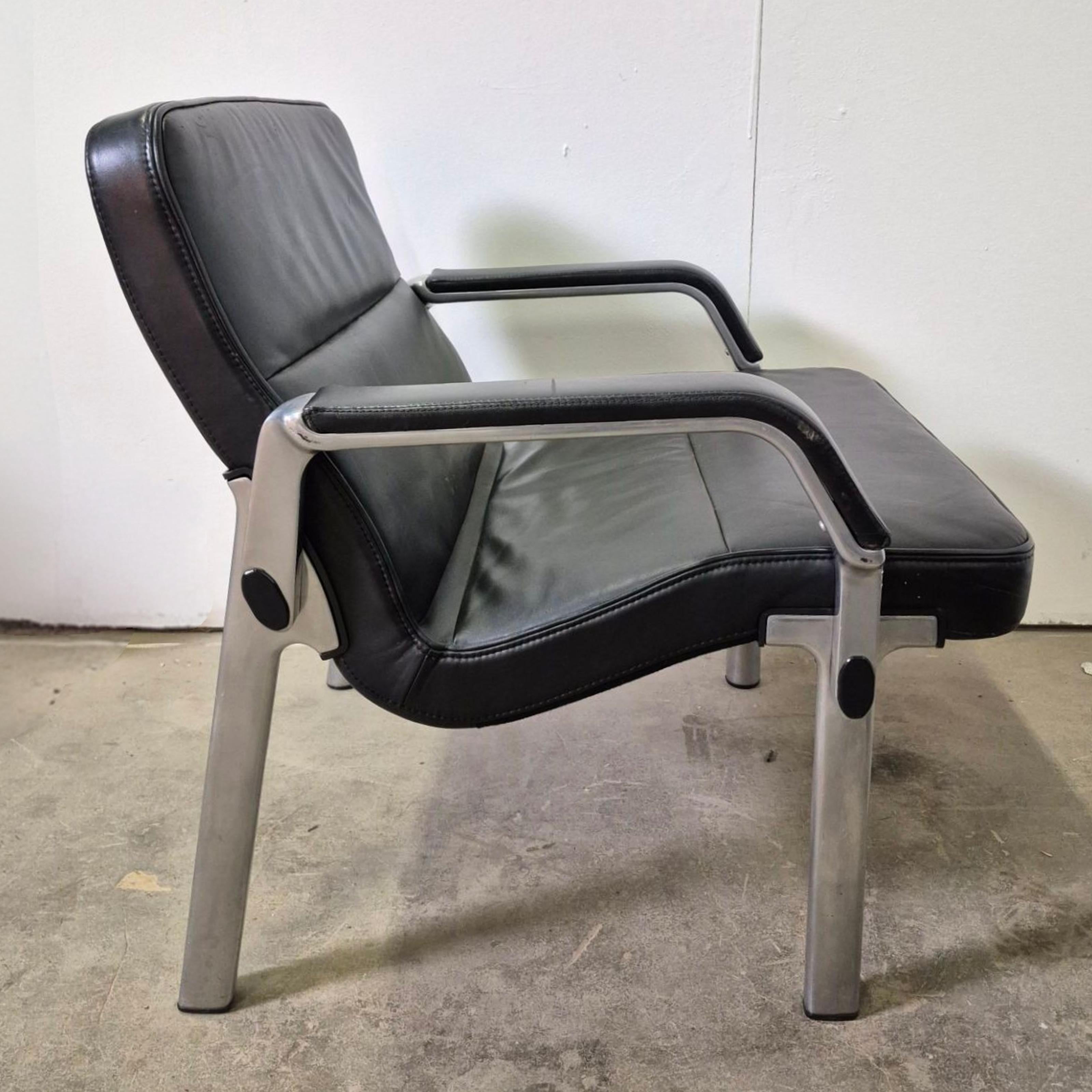 Groupe de sièges post-moderne en métal et cuir, Allemagne 1980 en vente 2