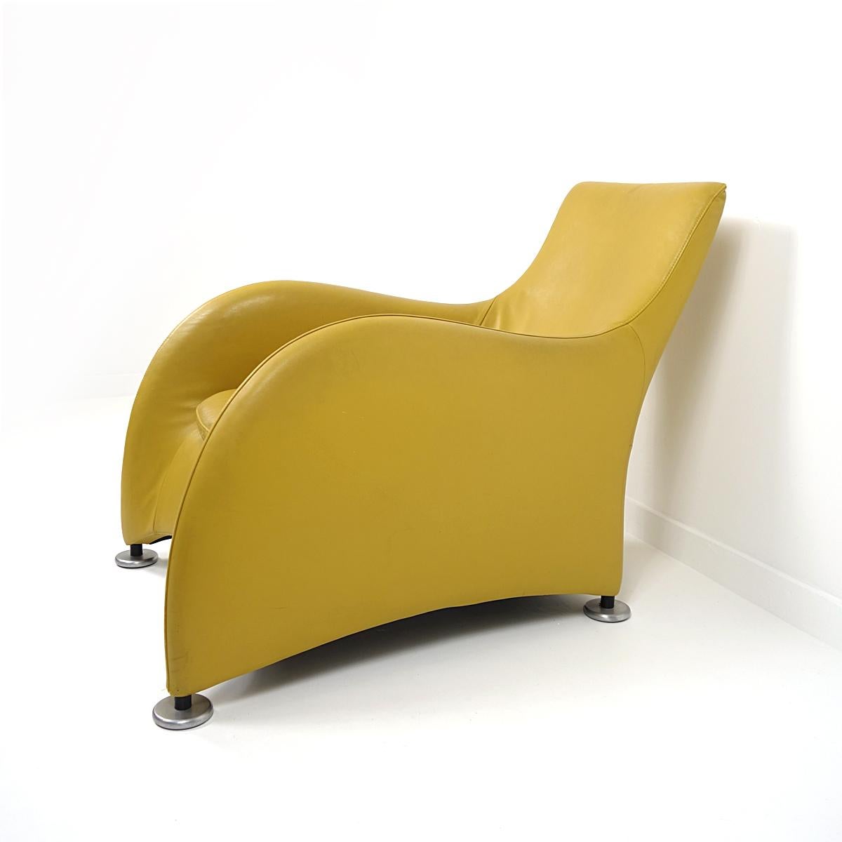 Post-Modern Post-modern Set of two Loge Chairs designed by Gerard van den Berg for Montis For Sale