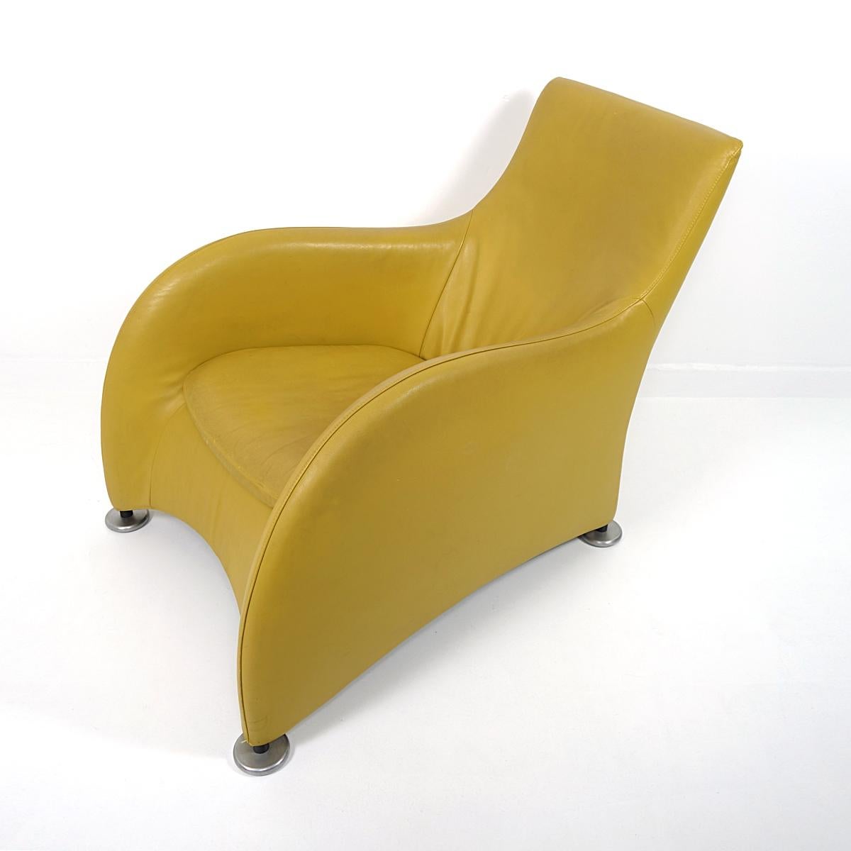 Dutch Post-modern Set of two Loge Chairs designed by Gerard van den Berg for Montis For Sale