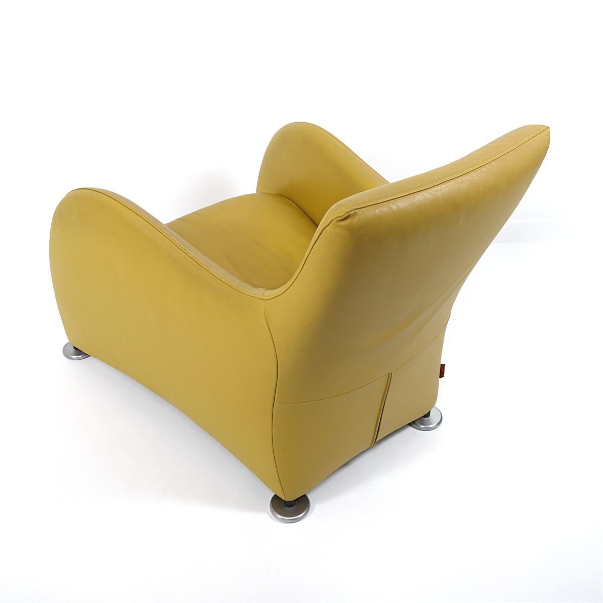 20th Century Post-modern Set of two Loge Chairs designed by Gerard van den Berg for Montis For Sale