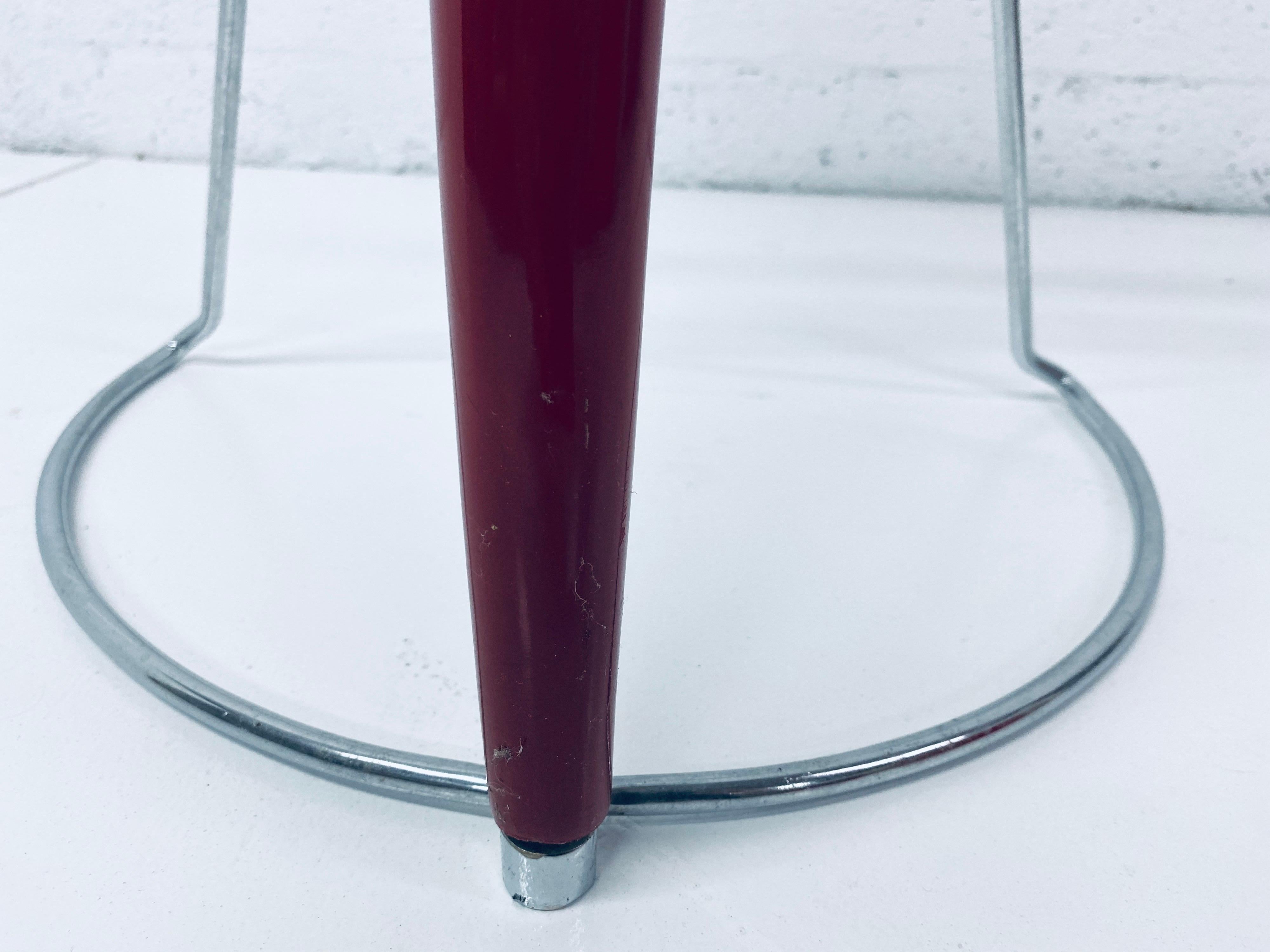 Postmodern Sir Bis Porada Red Lacquered and Chrome Unisex Valet Stand For Sale 4
