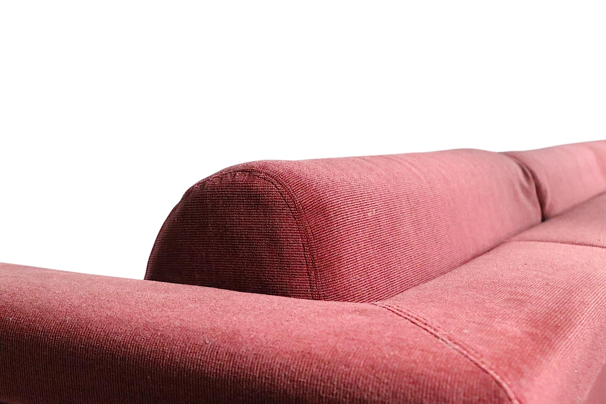 Post Modern Sofa von Robert und Trix Haussmann für Knoll  1980's im Angebot 2