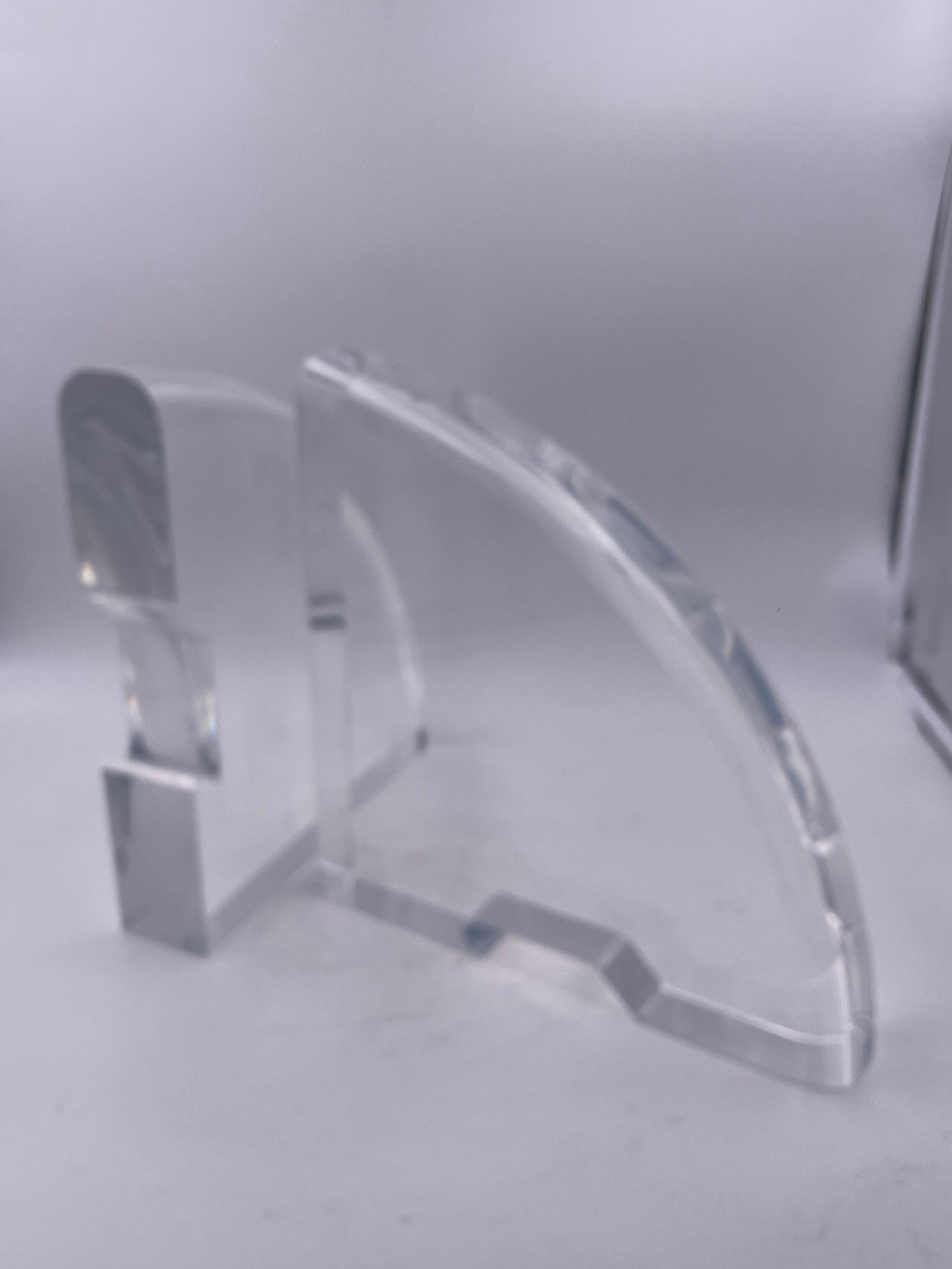 Post Modern Solid Lucite Majestic Bookends In Good Condition For Sale In San Diego, CA
