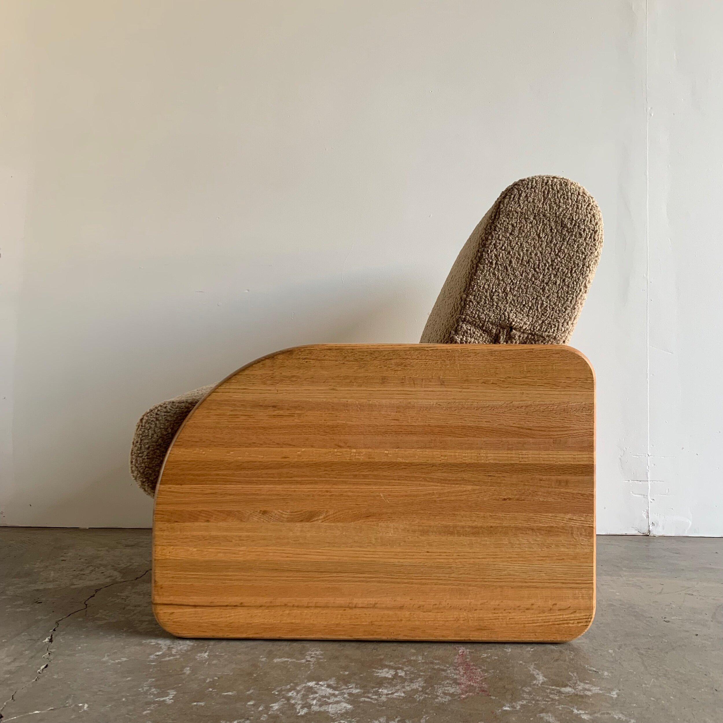 Post-Modern Post modern Solid oak lounge chair