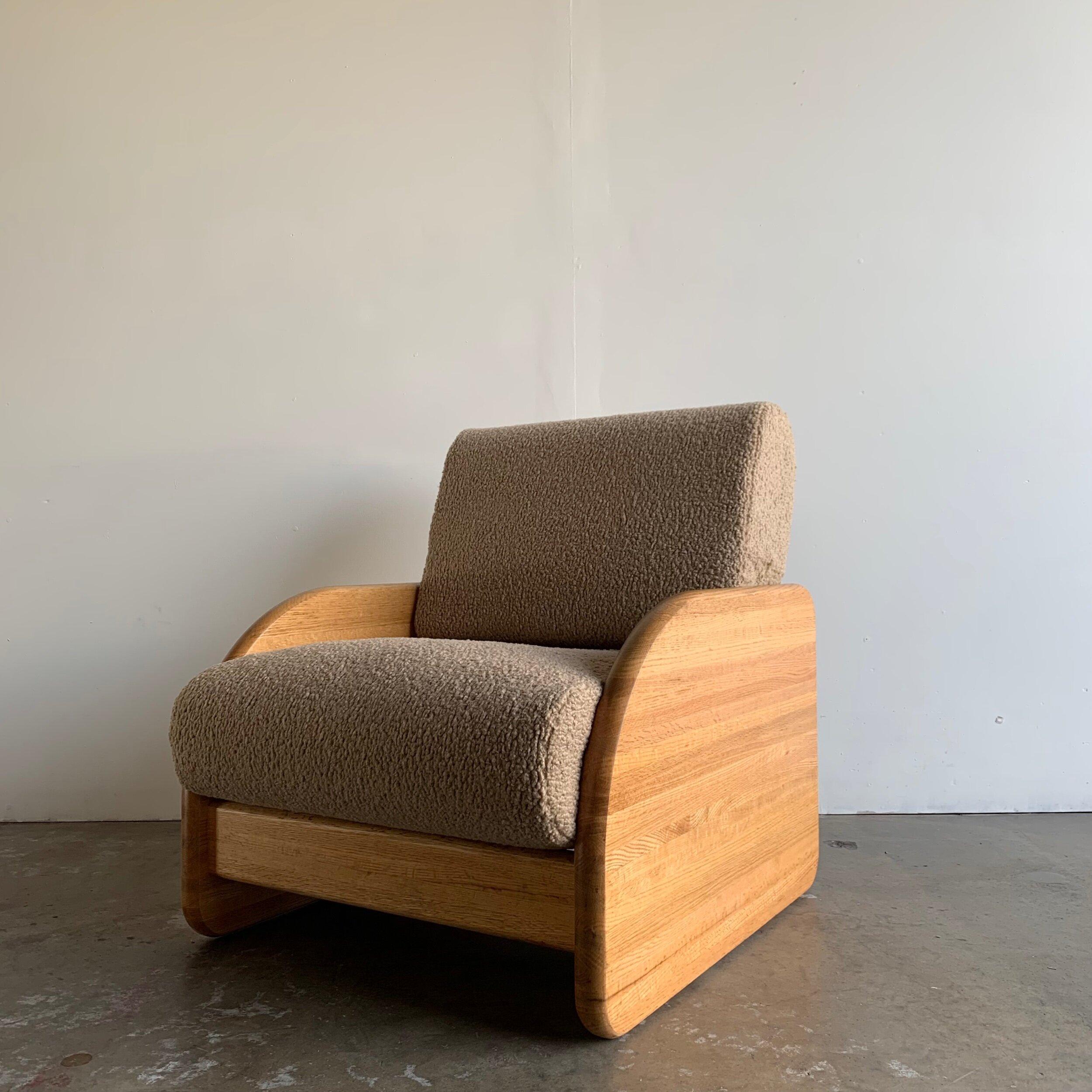 Post modern Solid oak lounge chair In Good Condition In Los Angeles, CA