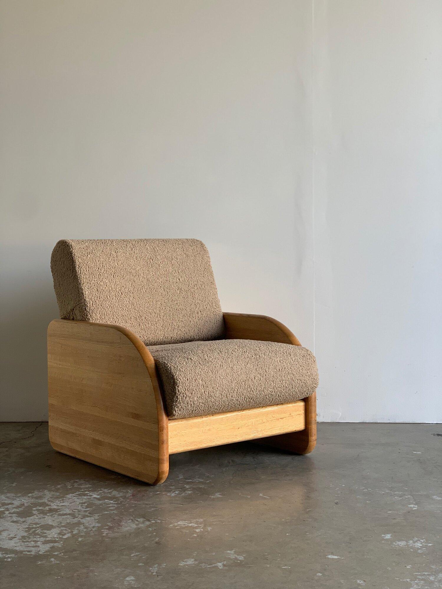 Post modern Solid oak lounge chair 1