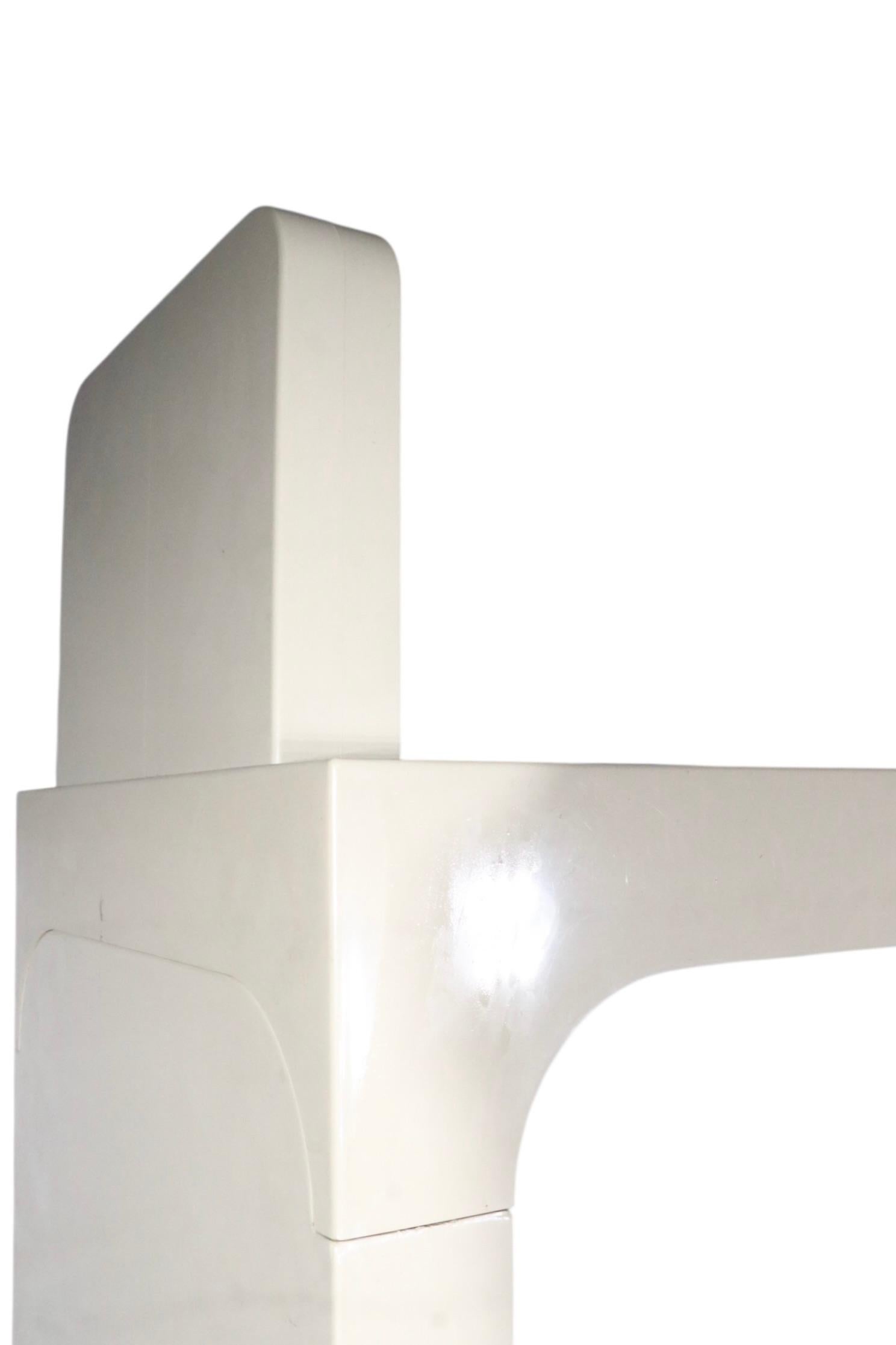 Post Modern Space Age Plastic Shelves by Olaf Von Bohr for Kartell c. 1970's in vendita 5