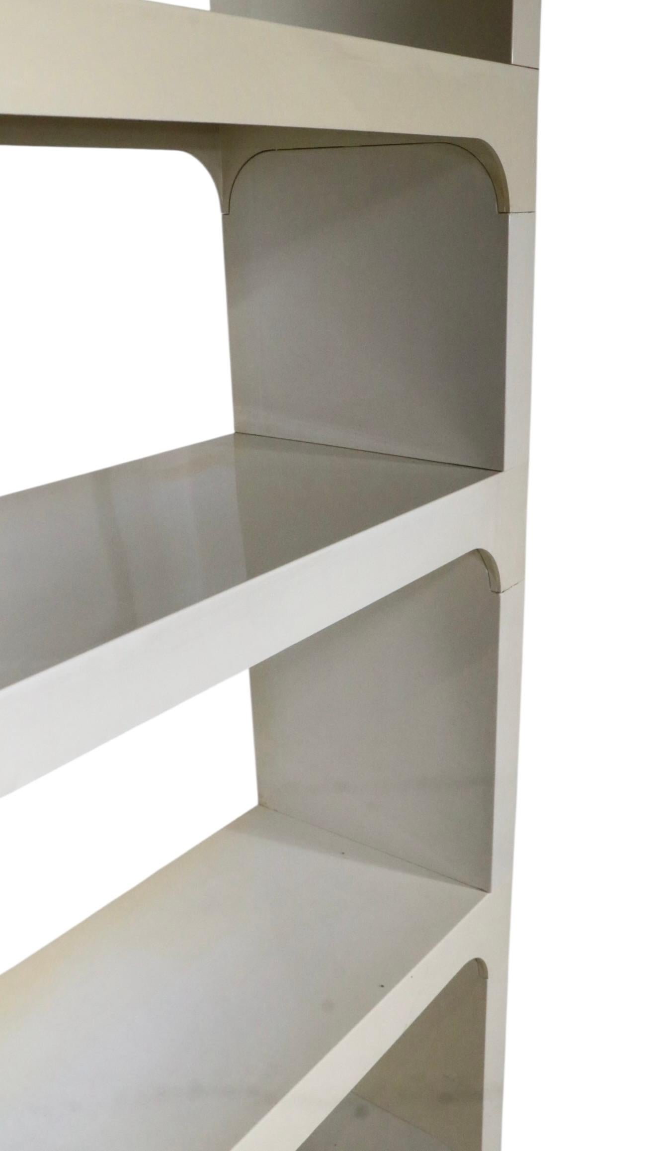 Post Modern Space Age Plastic Shelves by Olaf Von Bohr for Kartell c. 1970's in vendita 6