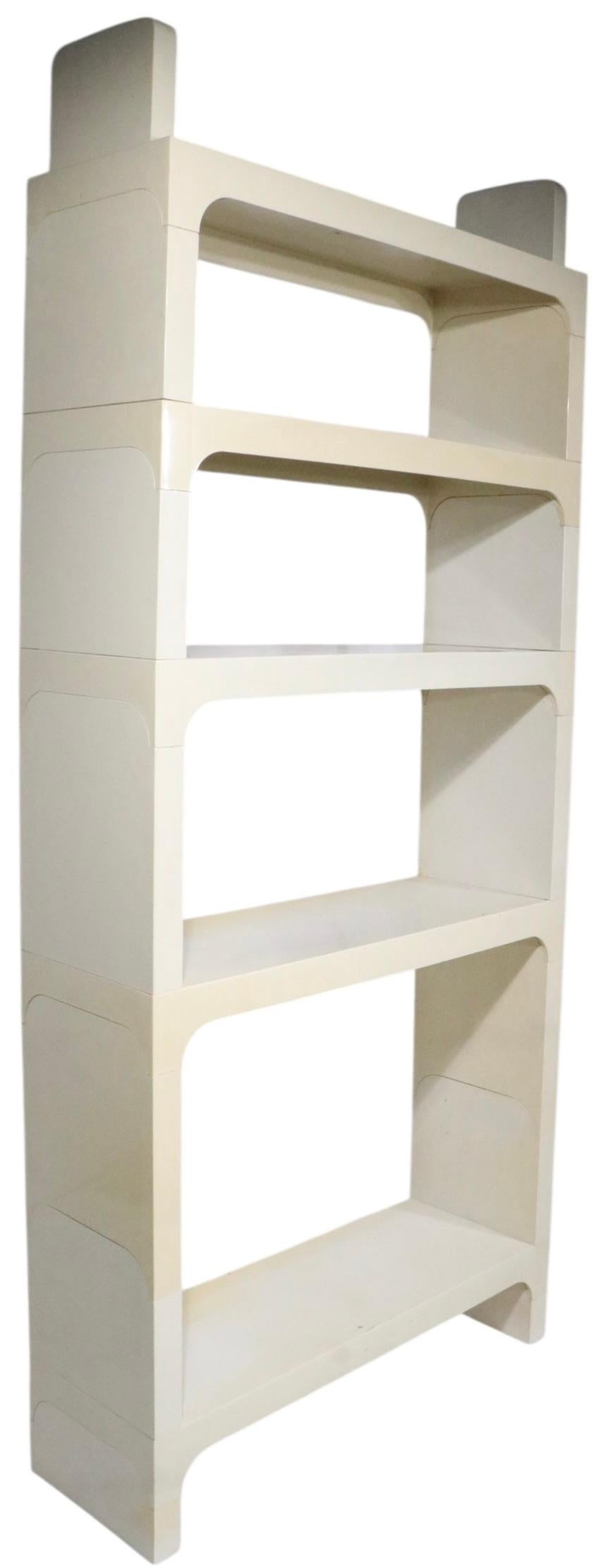 Post Modern Space Age Plastic Shelves by Olaf Von Bohr for Kartell c. 1970's in vendita 13