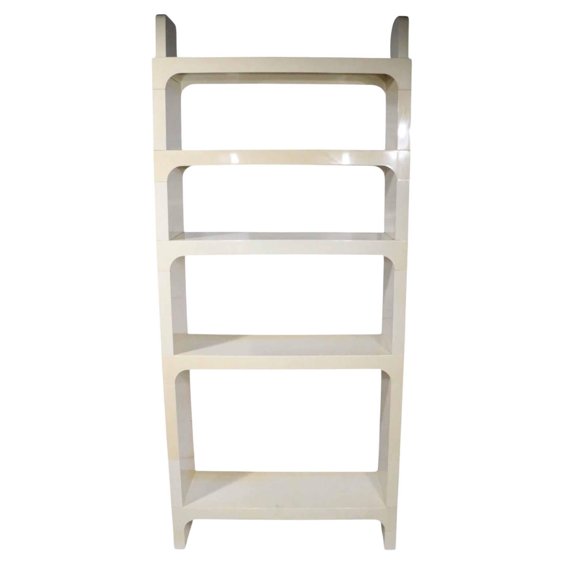 Space Age, Postmodern plastic shelf unit, designed by Olaf Von Bohr for Kartell, made in Italy circa 1970's. This example is in very good, original, clean and ready to use condition, showing only light cosmetic wear, normal and consistent with age.