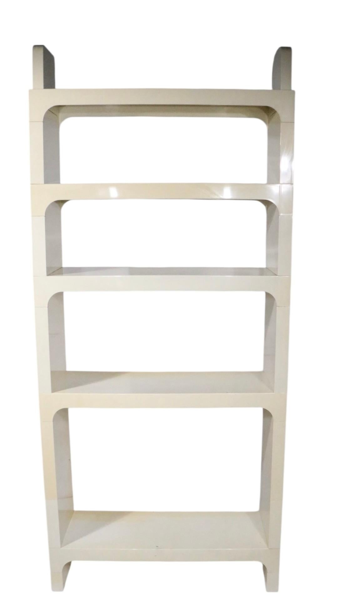 Post Modern Space Age Plastic Shelves by Olaf Von Bohr for Kartell c. 1970's in vendita 3
