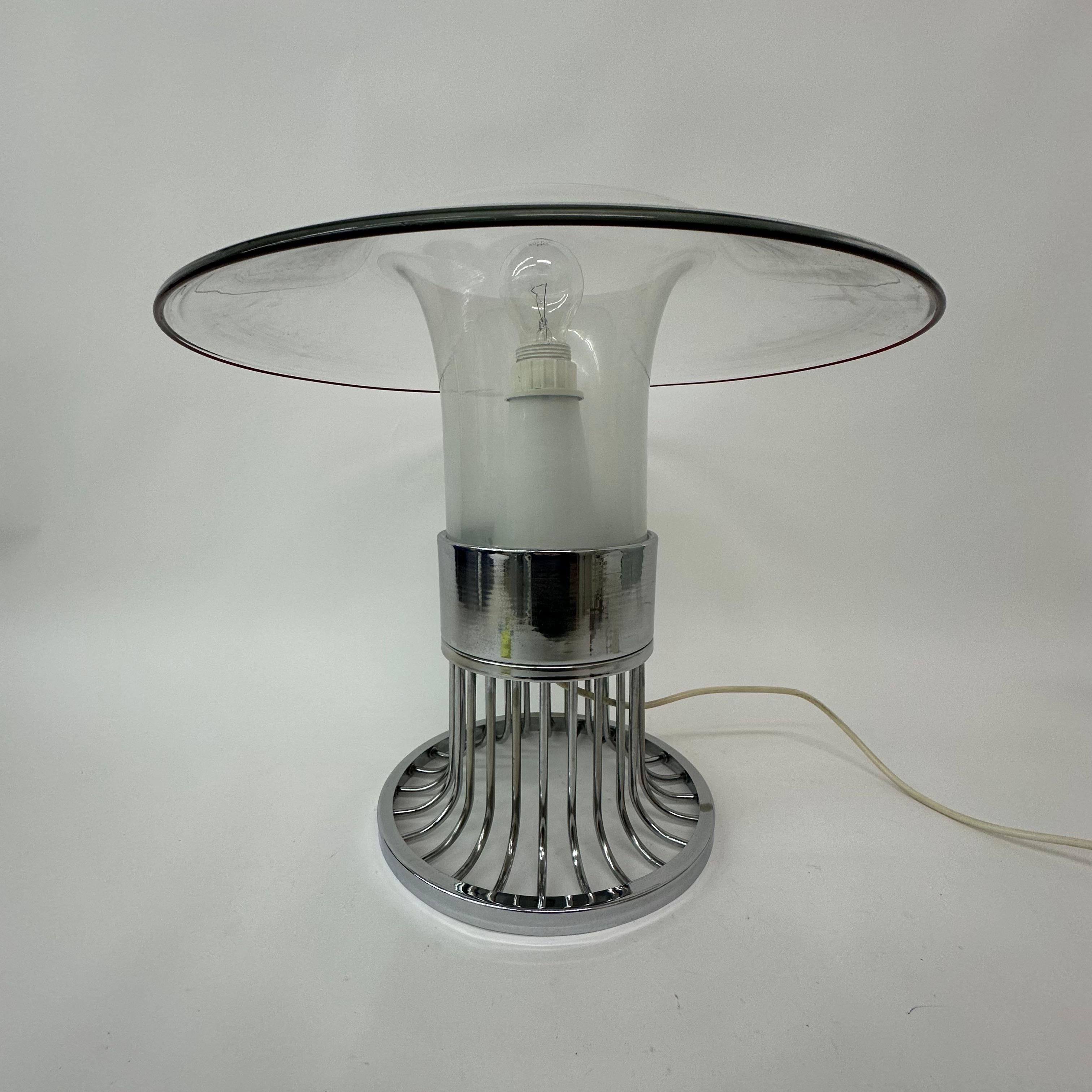 Post modern space age UFO glass table lamp , 1970s Italy For Sale 12