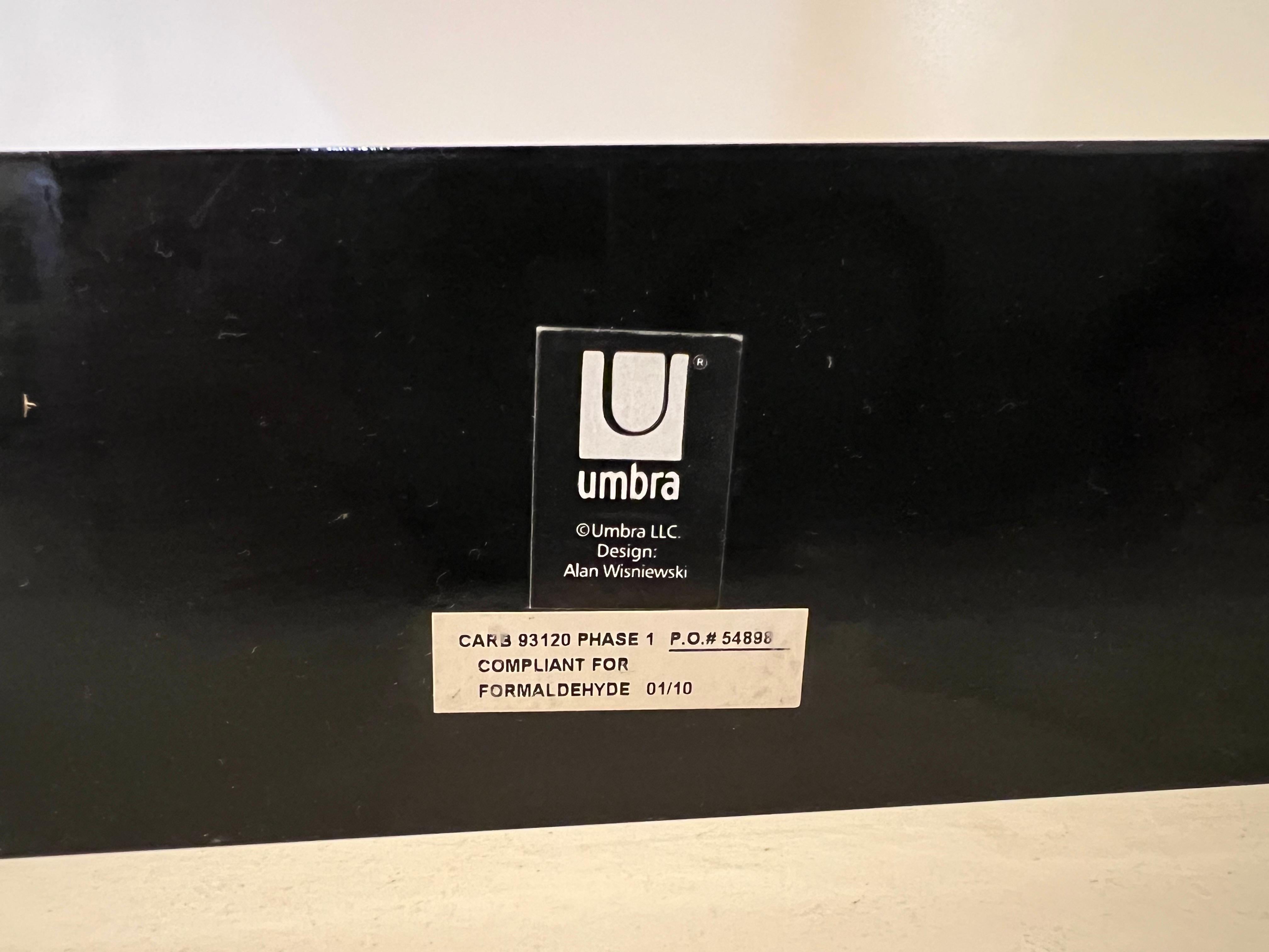 Especiero postmoderno de Alan Wisniewski para Umbra Lacado en venta