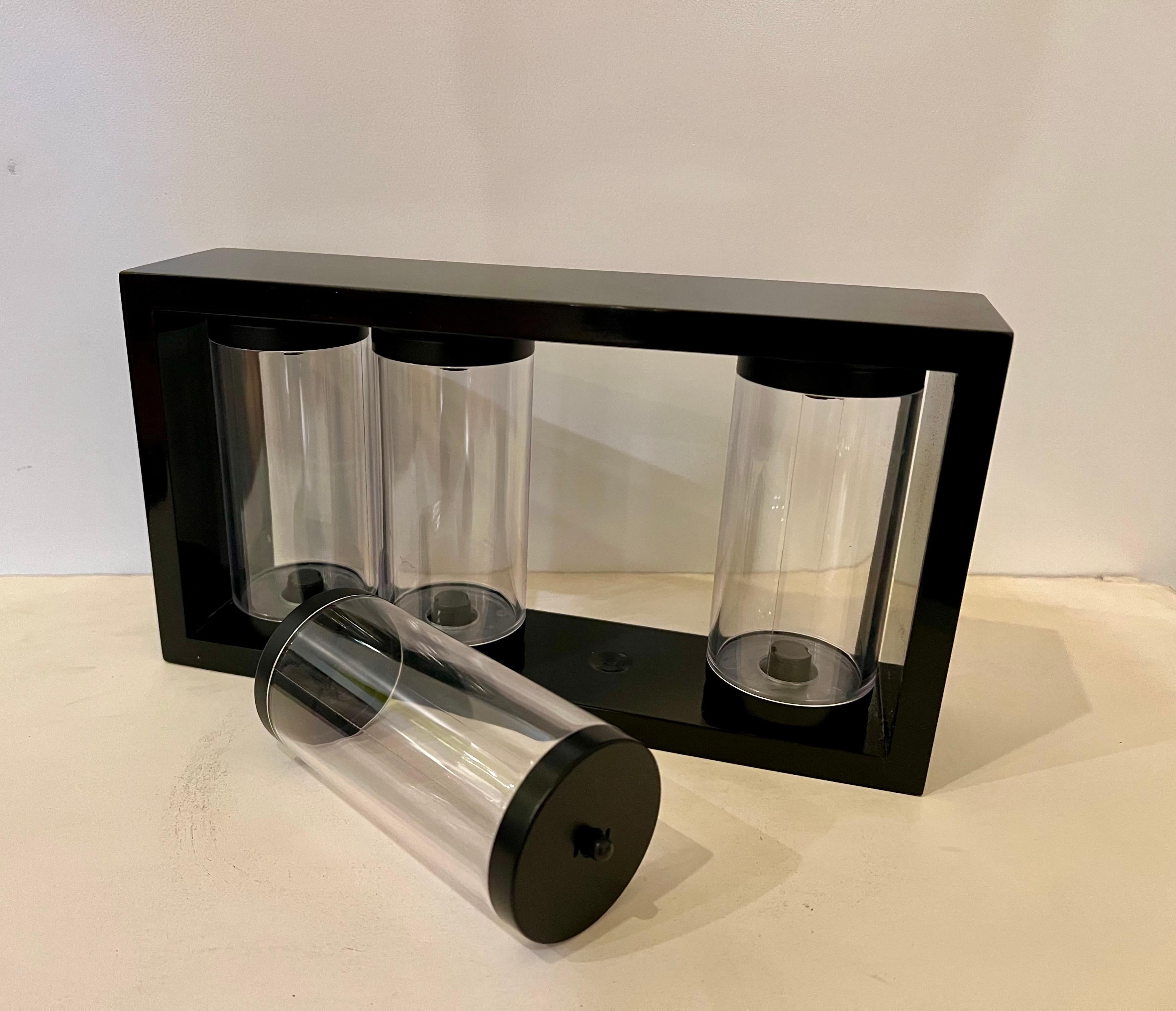Especiero postmoderno de Alan Wisniewski para Umbra siglo XX en venta