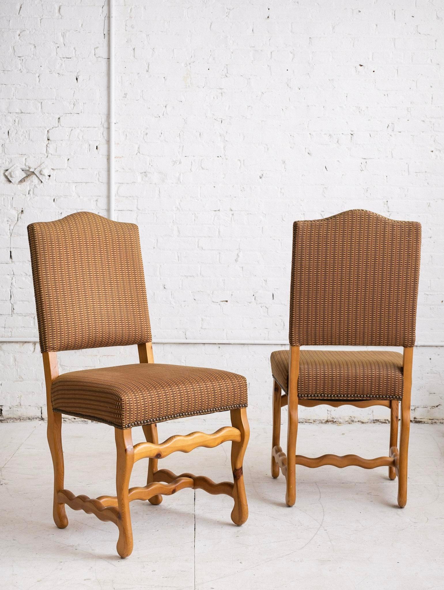 Post-Modern Post Modern 'Squiggle' Form Knotty Pine Dining Chairs - A Set of 4 For Sale