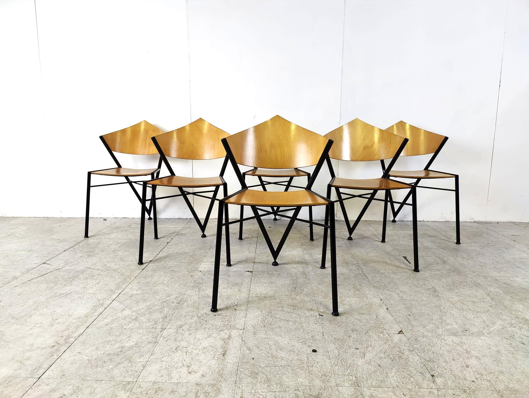 Post modern stackable dining chairs, 1980s In Good Condition For Sale In HEVERLEE, BE