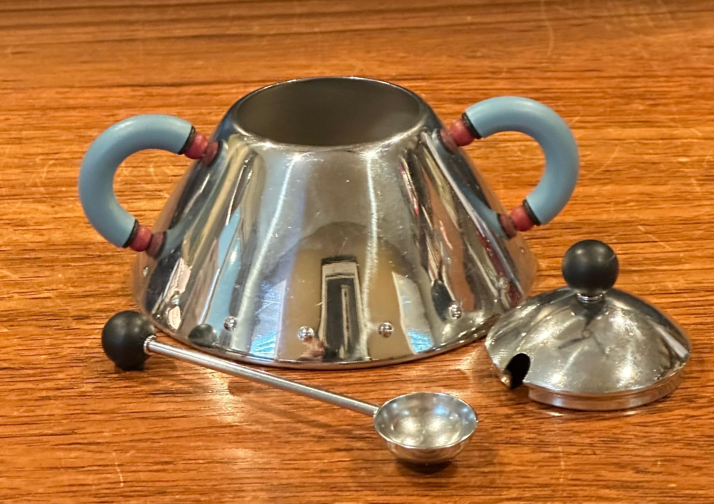 Juego posmoderno de acero inoxidable para nata y azúcar de Michael Graves para Alessi siglo XX en venta