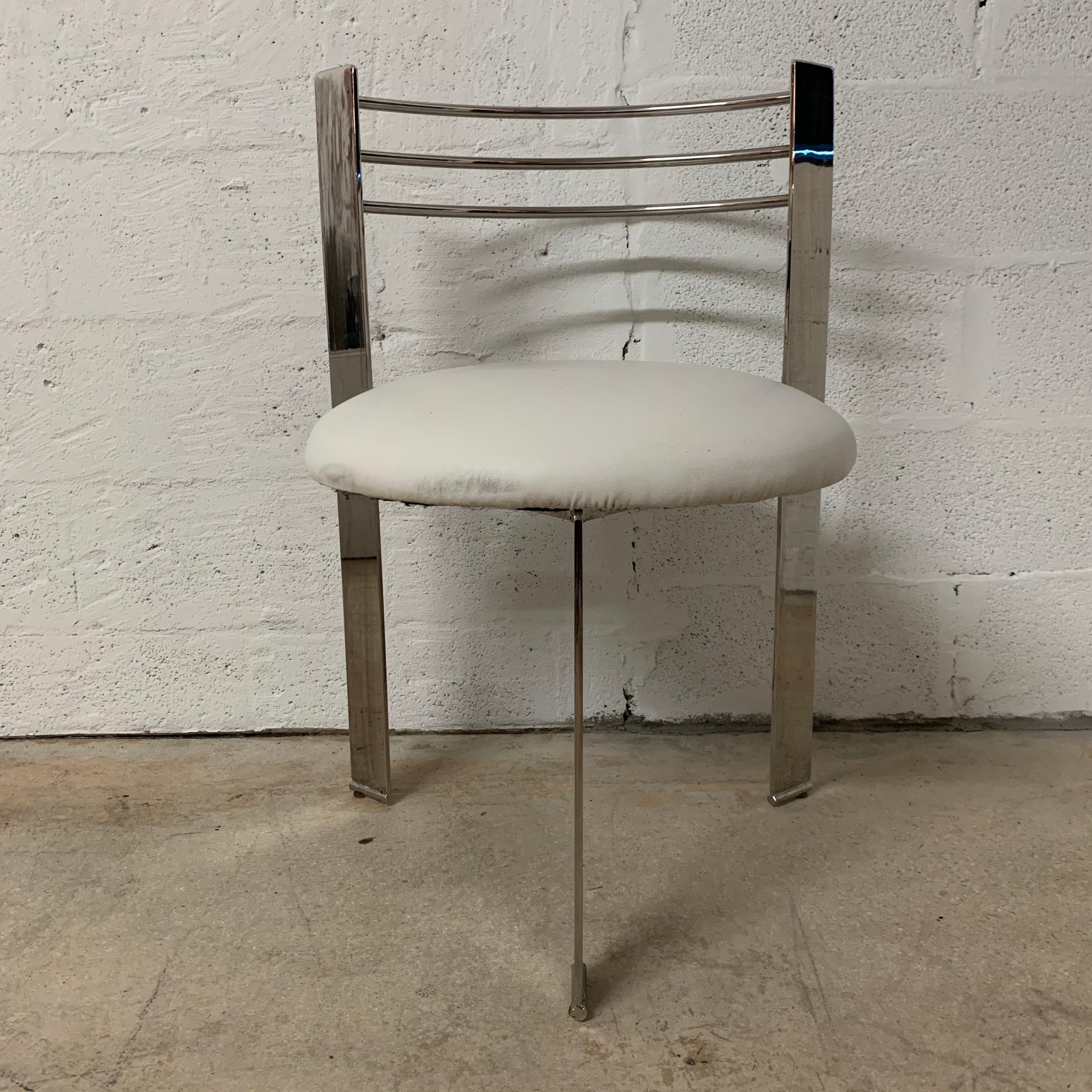 Post-Modern Postmodern Steel Three-Leg Chair For Sale