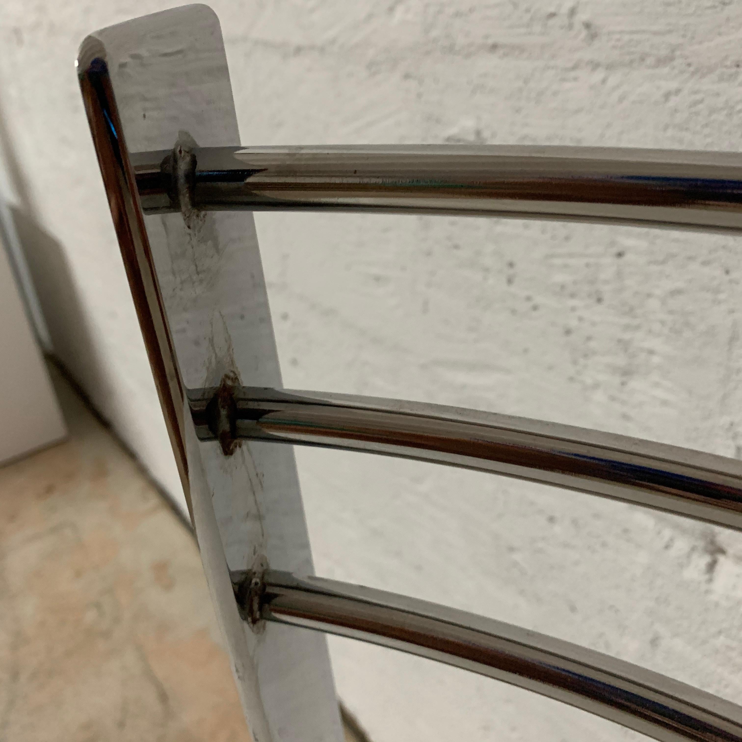 Italian Postmodern Steel Three-Leg Chair For Sale