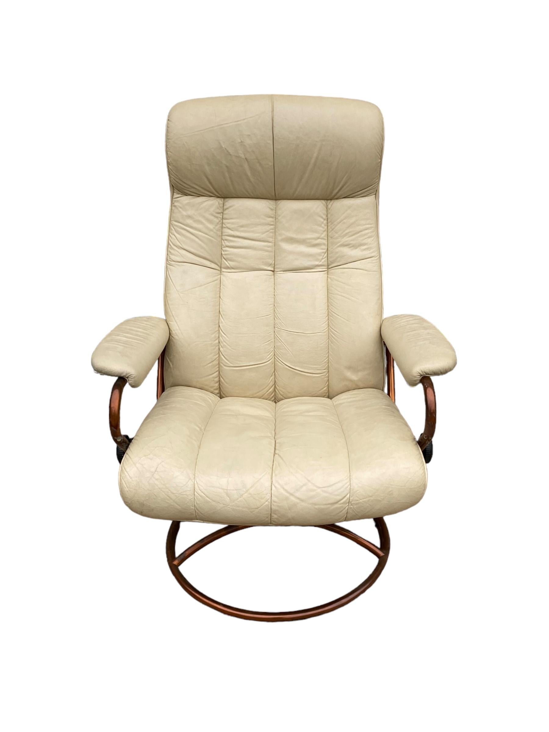 Norwegian Post Modern Stressless Lounge Chair and Ottoman with copper frame For Sale