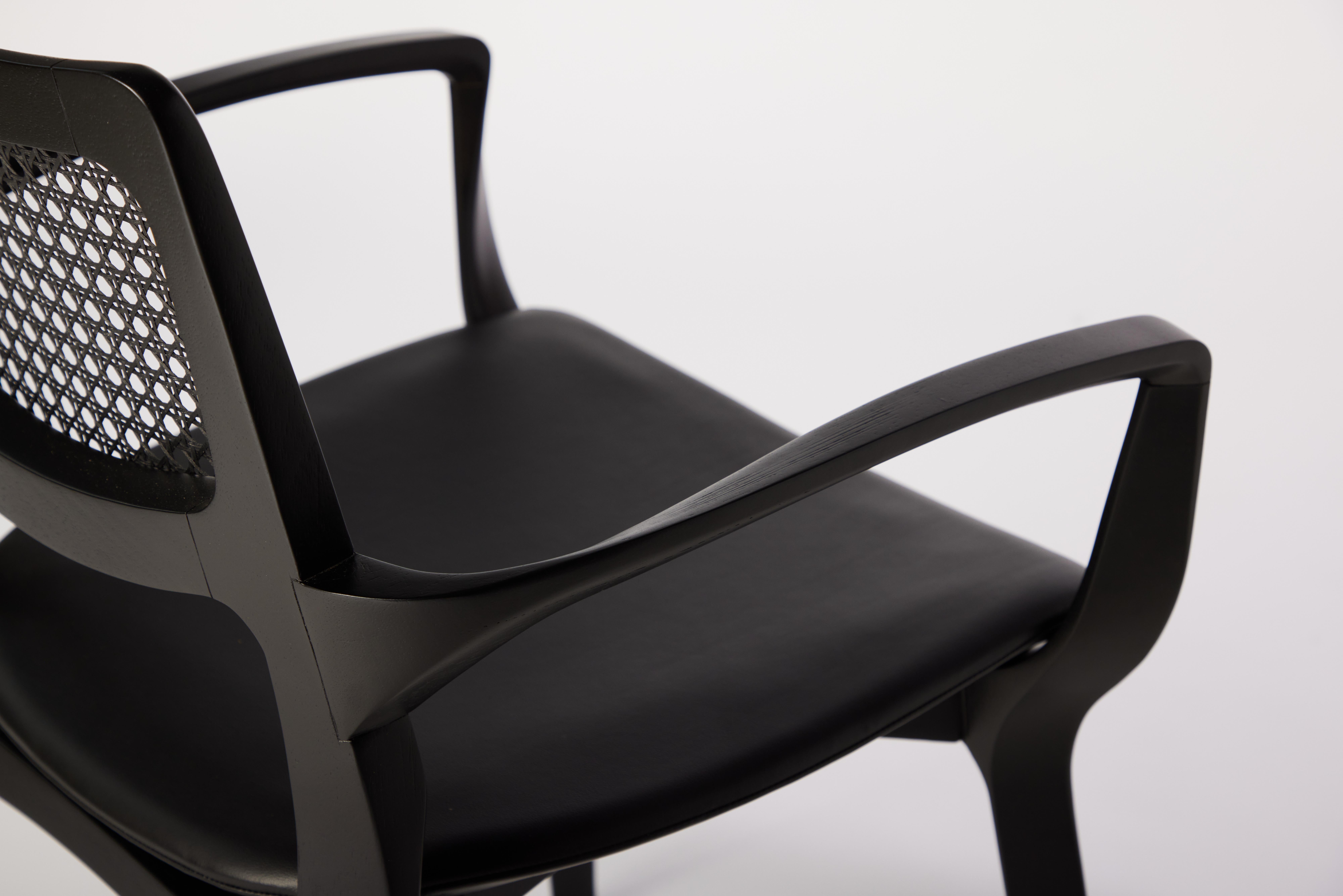 Post-Modern Style Aurora Chair in Black Ebonized with Cane Back and Leather In New Condition For Sale In Vila Cordeiro, São Paulo