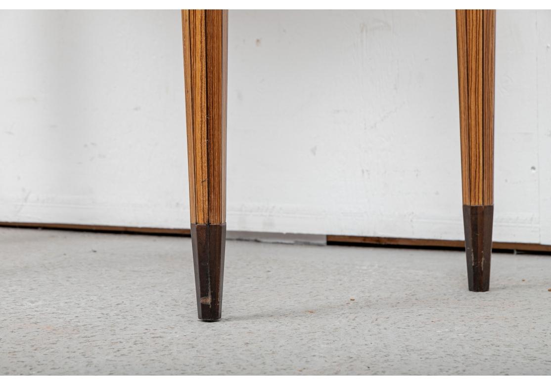 Fin du 20e siècle Console et miroir demi-lune de style postmoderne d'après Michael Graves en vente