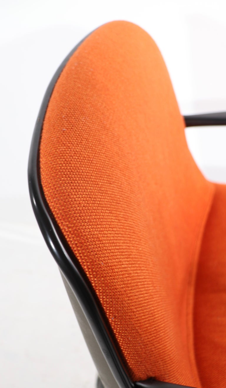 Post Modern Swivel Tilt Desk Chair by Steelcase at 1stDibs steelcase swivel chair, post modern