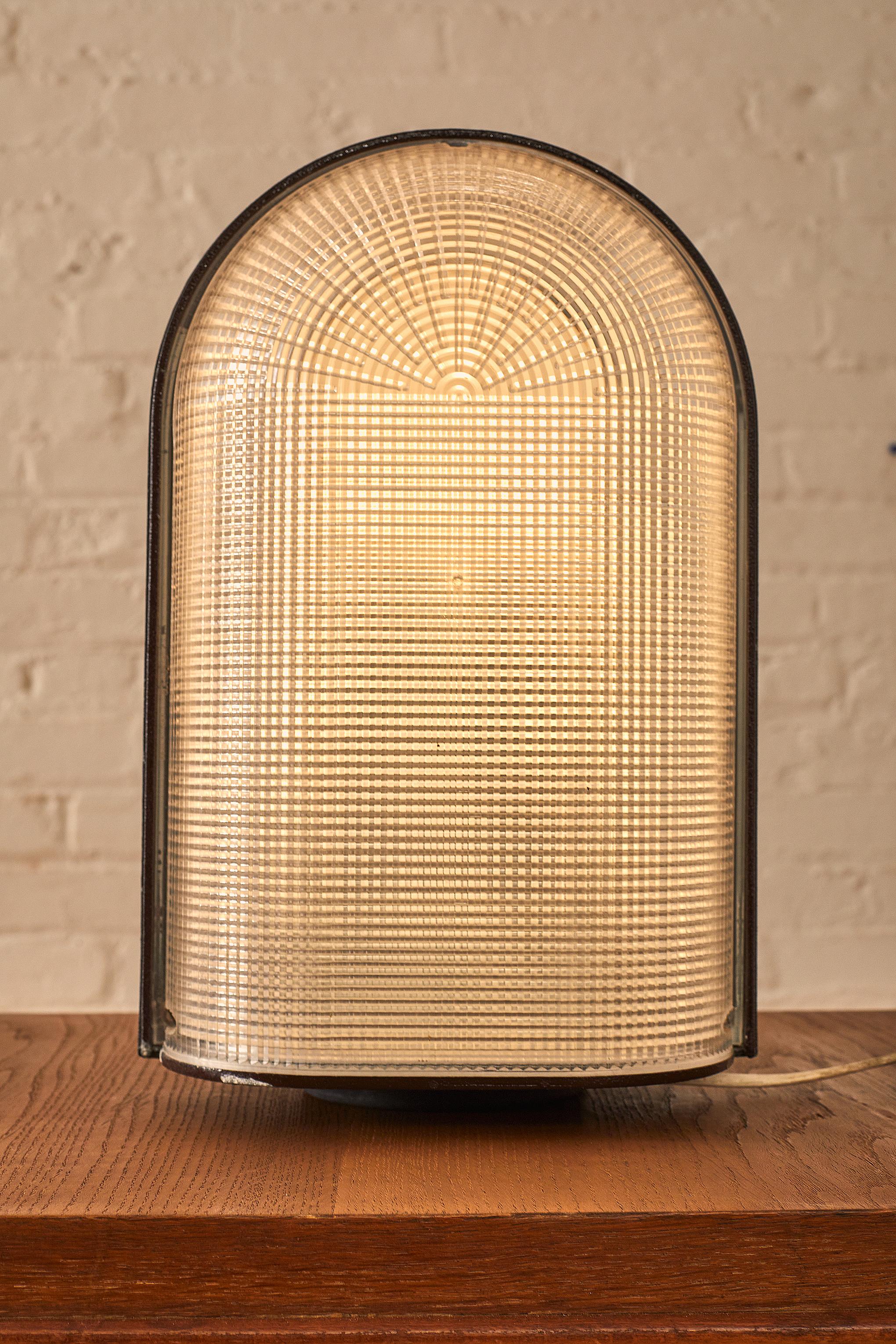 20th Century Post Modern Table Lamp by Arredoluce Monza