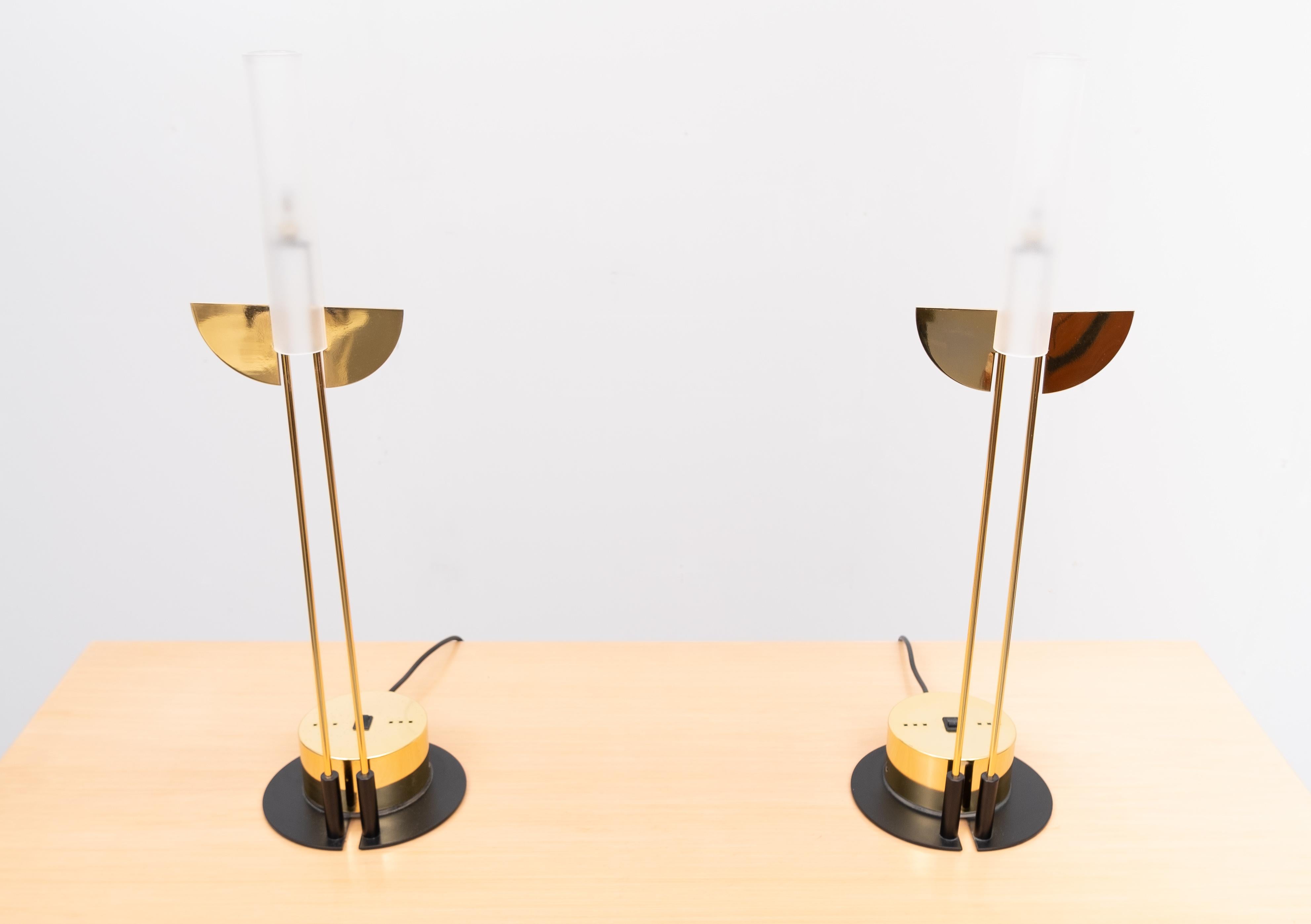 Lampes de table postmodernes Italie des années 1980 attribuées à Giorgetti en vente 3