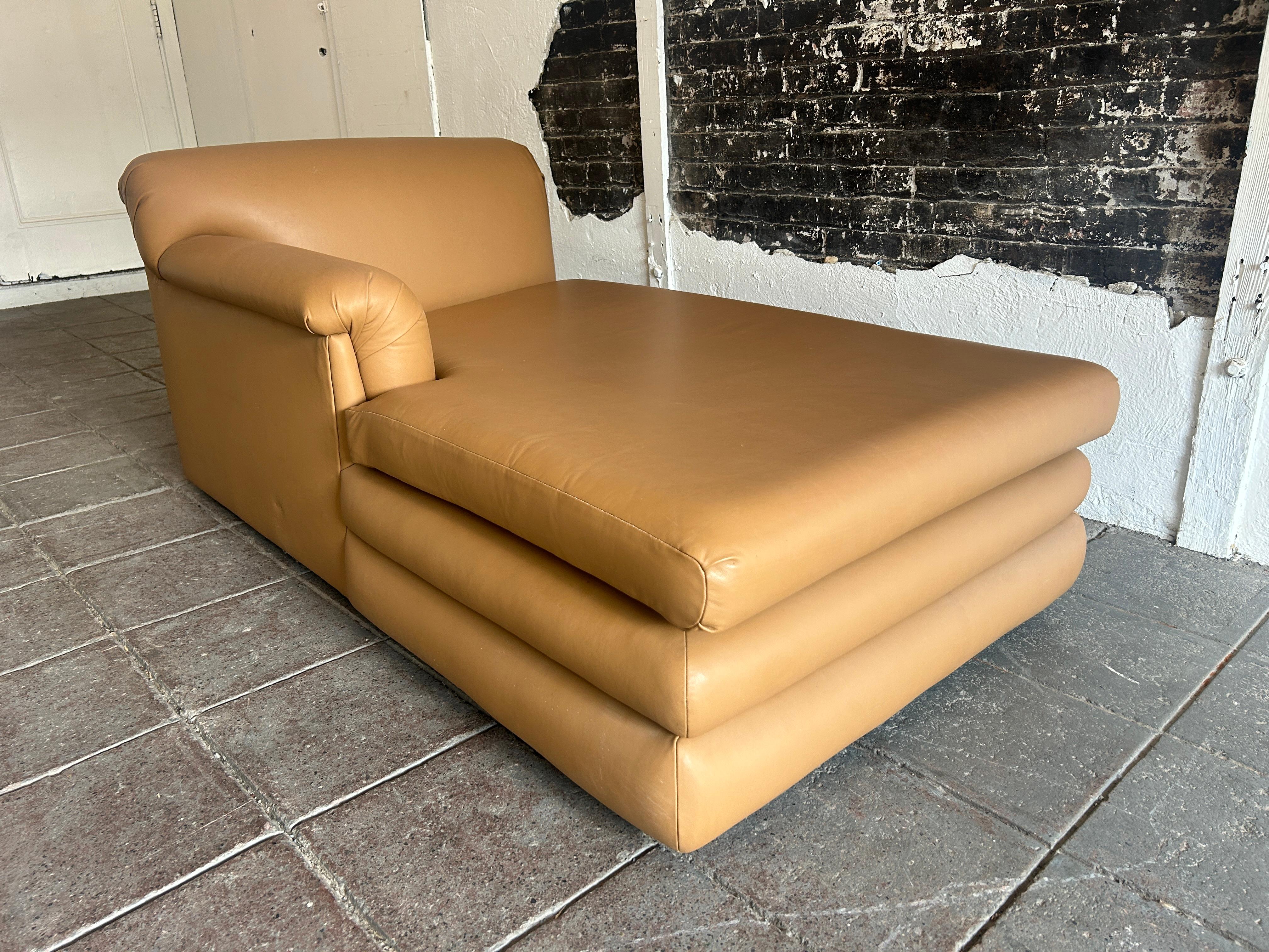 Late 20th Century Post Modern Tan Leather Chaise Lounge single arm Great Design
