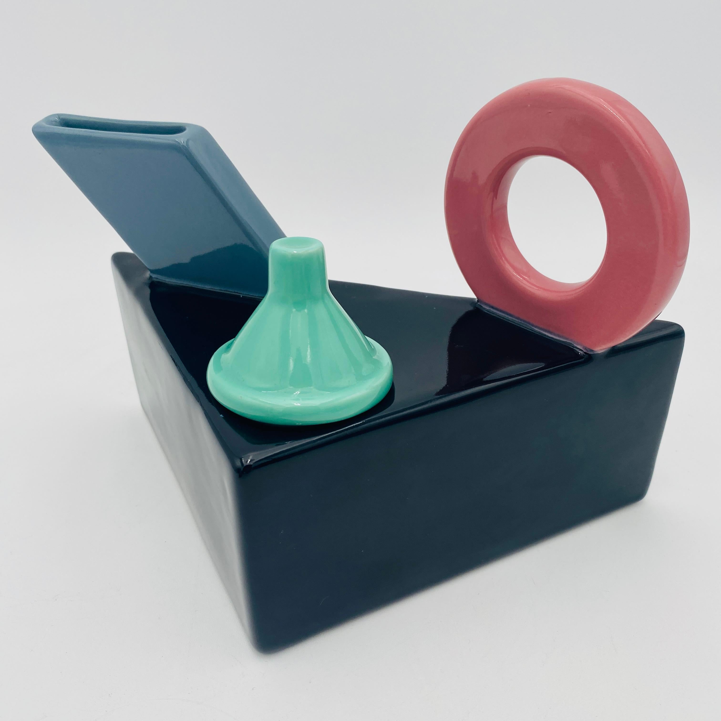 Tetera postmoderna de Peter Langer para Feltman Langer c.1980s en venta 6
