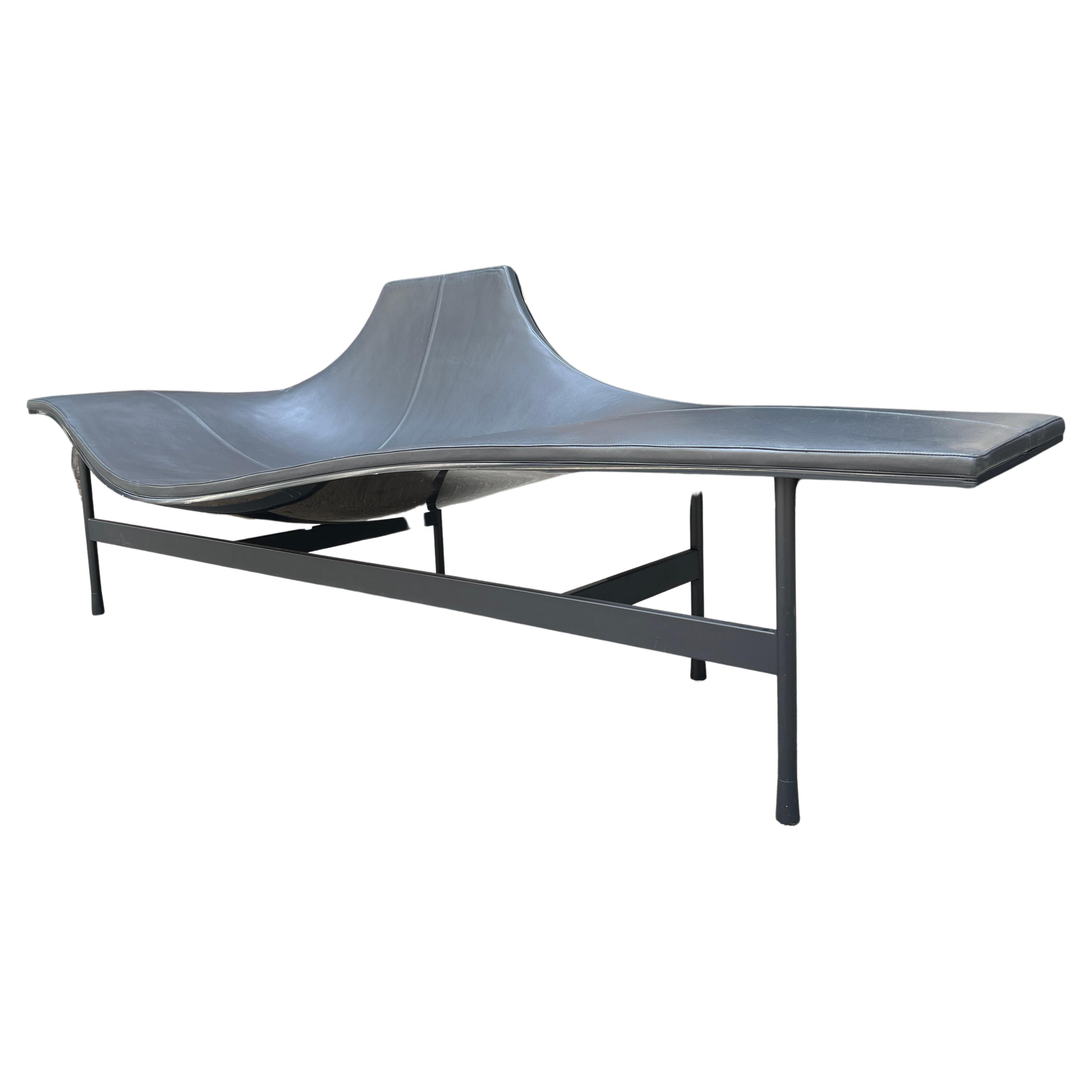 Post-Modern Terminal 1 Chaise Lounge Chair by B&B Italia In Good Condition In BROOKLYN, NY