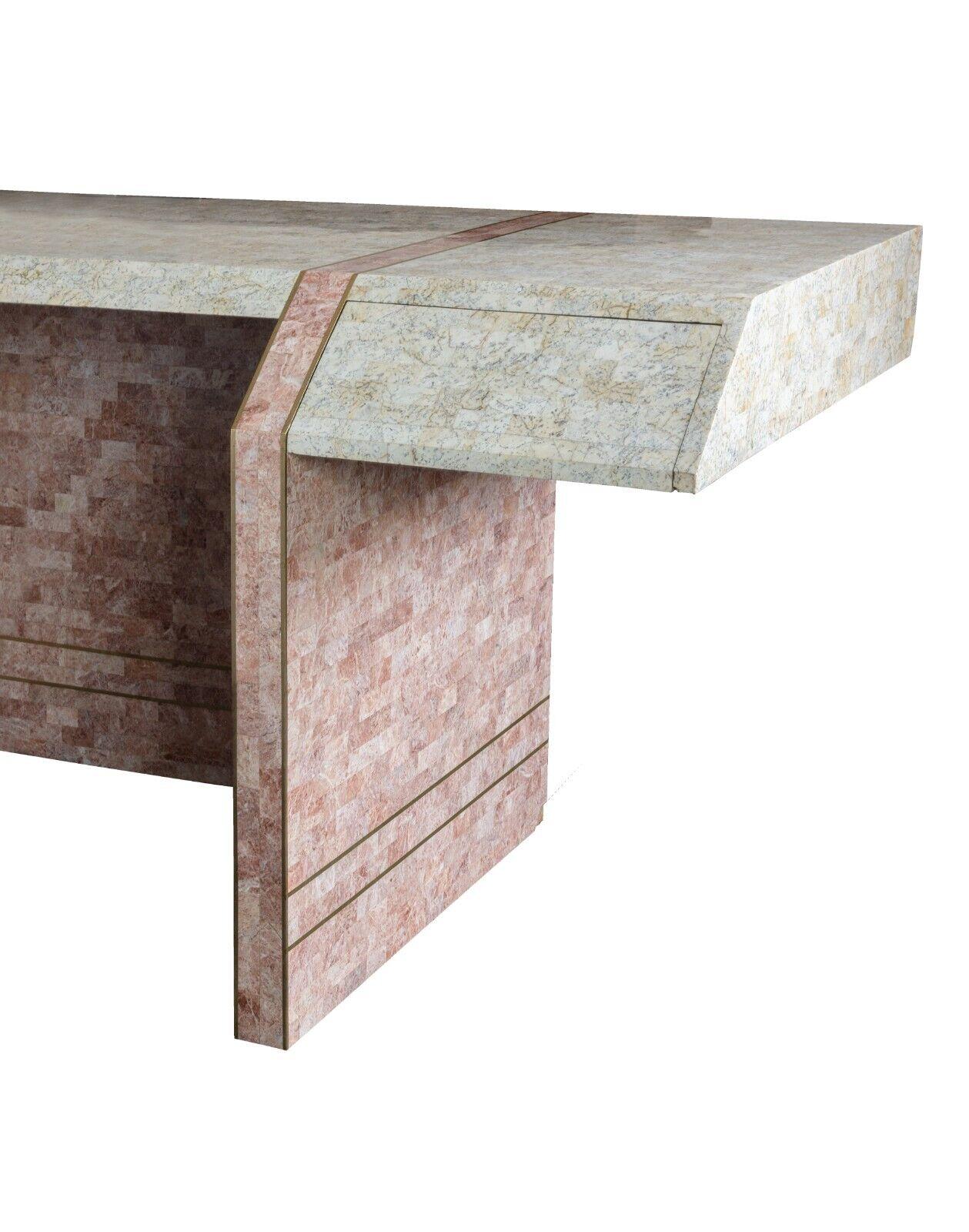 Postmoderner Schreibtisch aus Mosaiksteinfliesen aus Messing Robert Marcius für Maitland Smith im Zustand „Gut“ im Angebot in Keego Harbor, MI